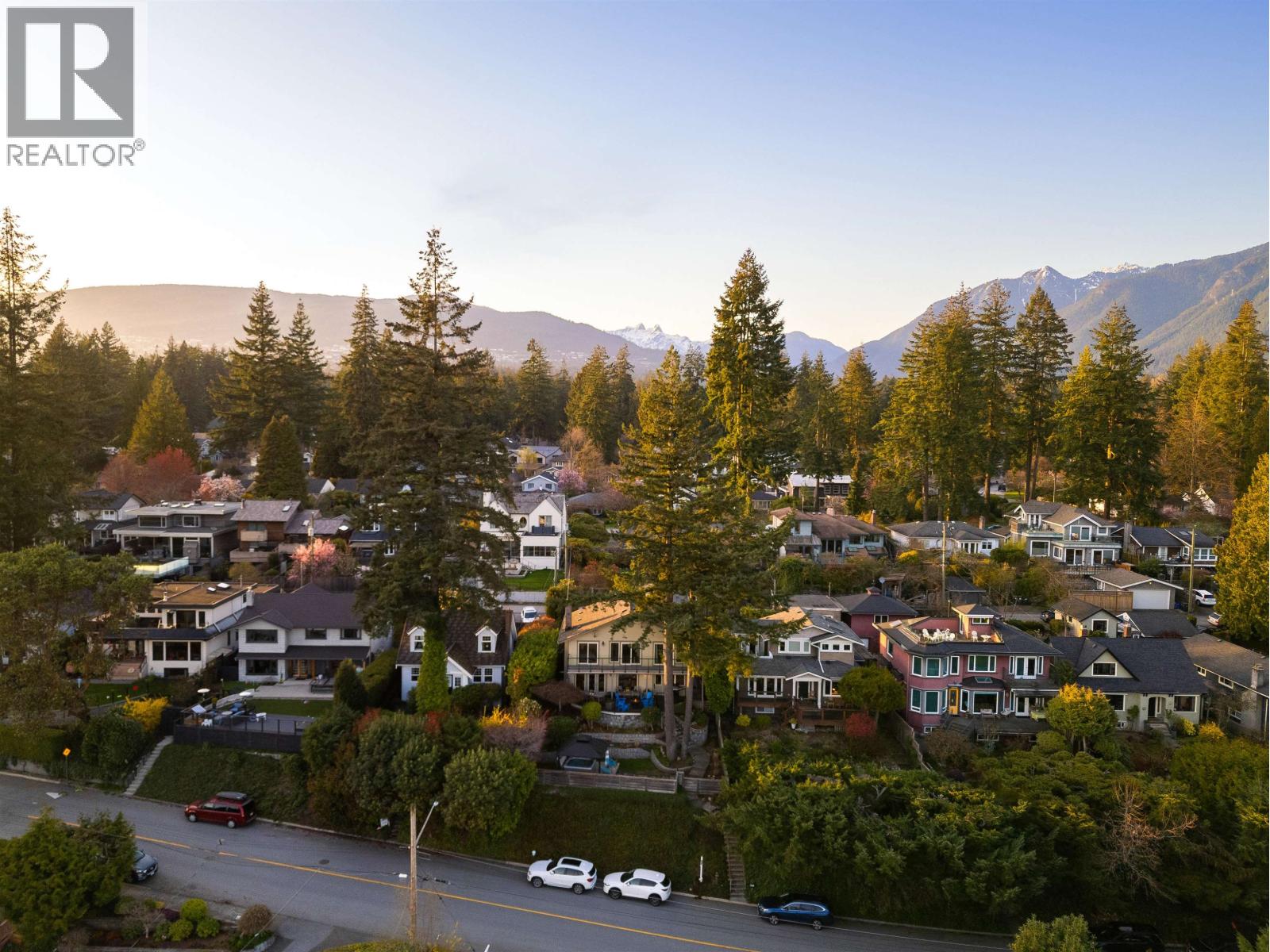 1144 W Keith Road, North Vancouver, British Columbia  V7P 1Y7 - Photo 35 - R3061415