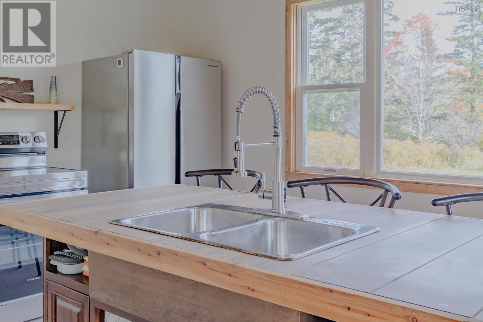 371 Chemin Des Ben, Sluice Point, Nova Scotia  B0W 3M0 - Photo 10 - 202526481