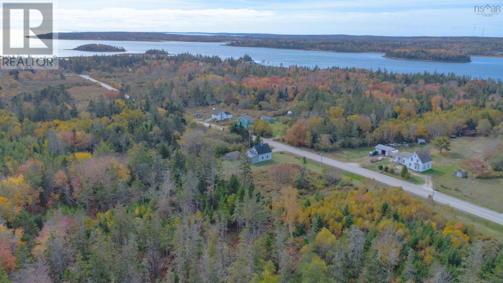 371 Chemin Des Ben, Sluice Point, Nova Scotia  B0W 3M0 - Photo 3 - 202526481
