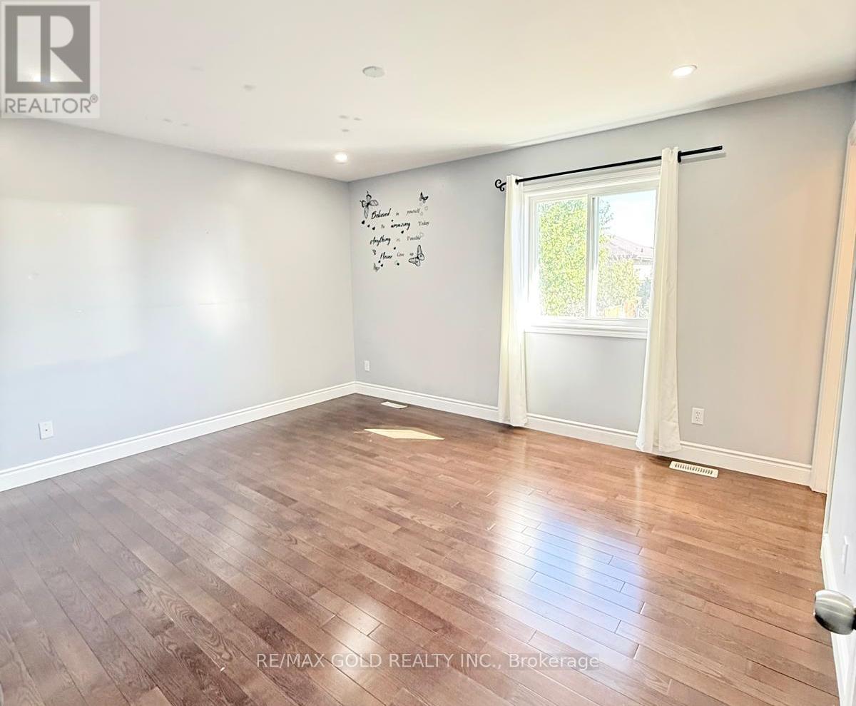 4640 Helsinki Crescent, Windsor, Ontario  N9G 3G2 - Photo 11 - X12452733