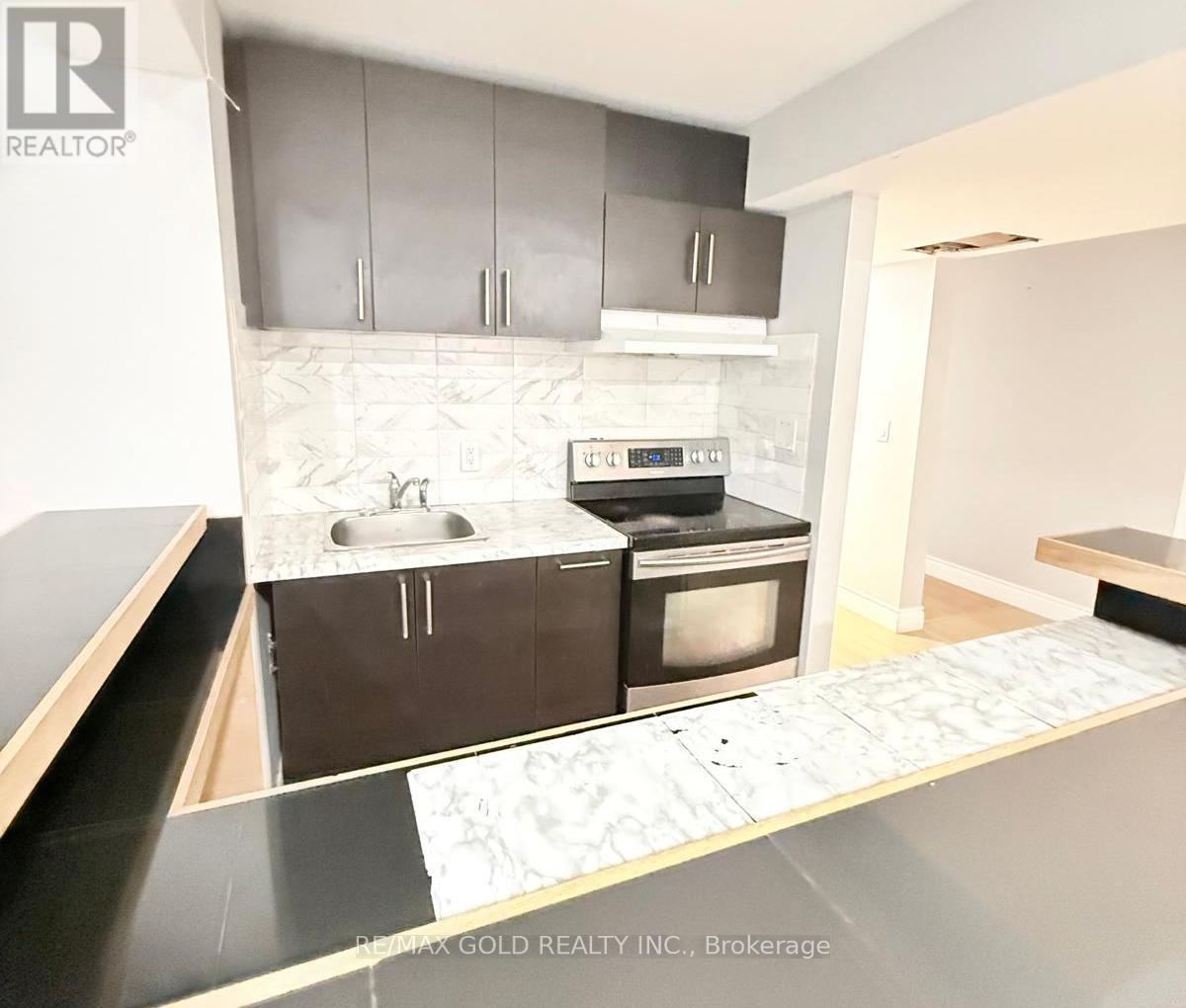 4640 Helsinki Crescent, Windsor, Ontario  N9G 3G2 - Photo 13 - X12452733