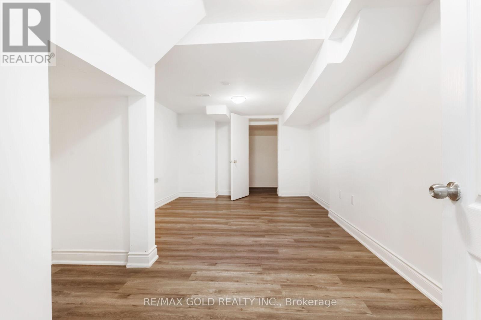 86 Humberstone Crescent, Brampton, Ontario  L7A 4C1 - Photo 42 - W12478903