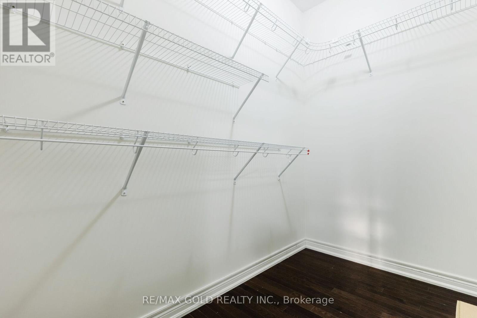 86 Humberstone Crescent, Brampton, Ontario  L7A 4C1 - Photo 27 - W12478903