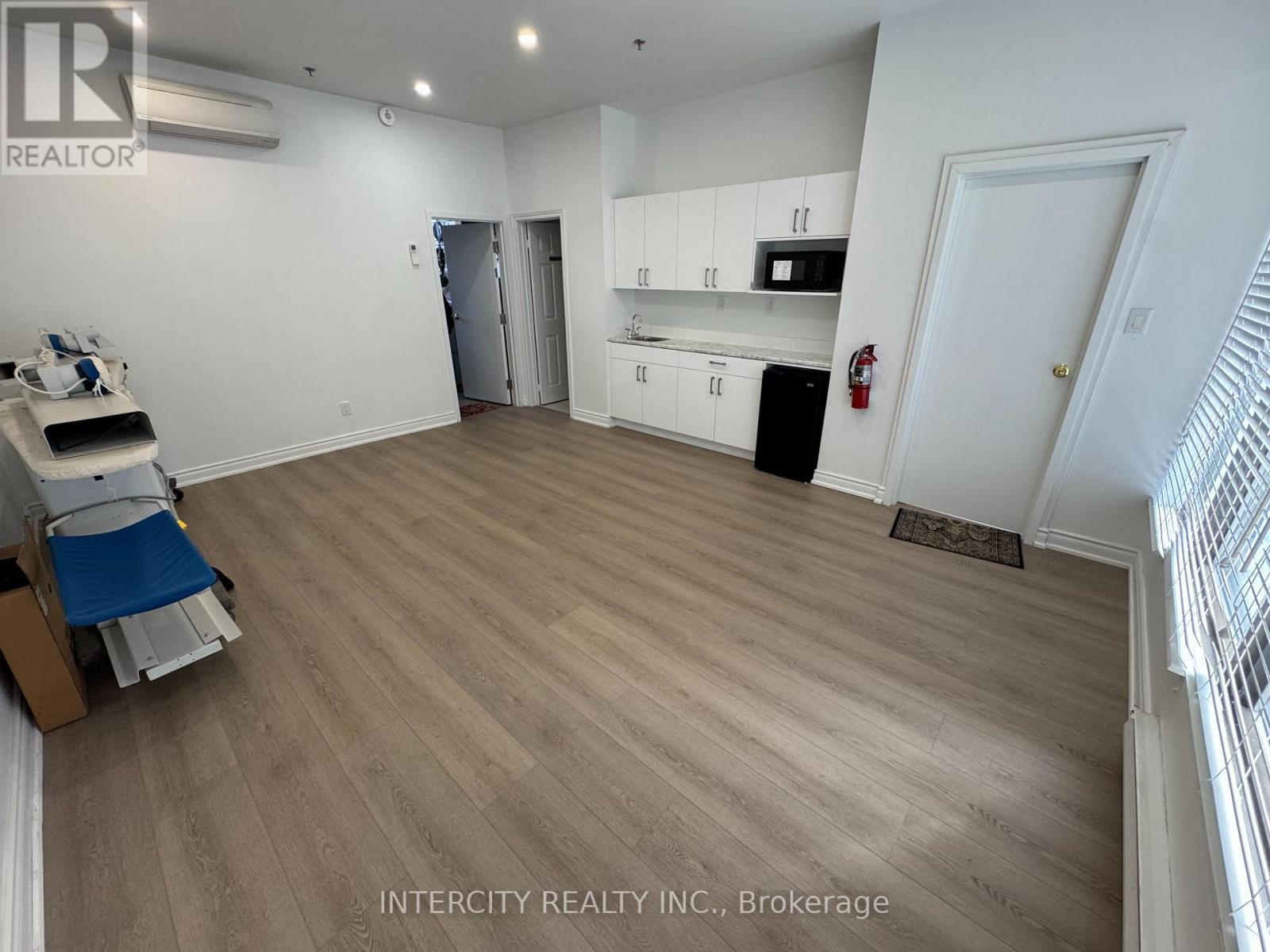 34a - 665 Millway Avenue, Vaughan (Concord), Ontario  L4K 3T8 - Photo 8 - N11951563