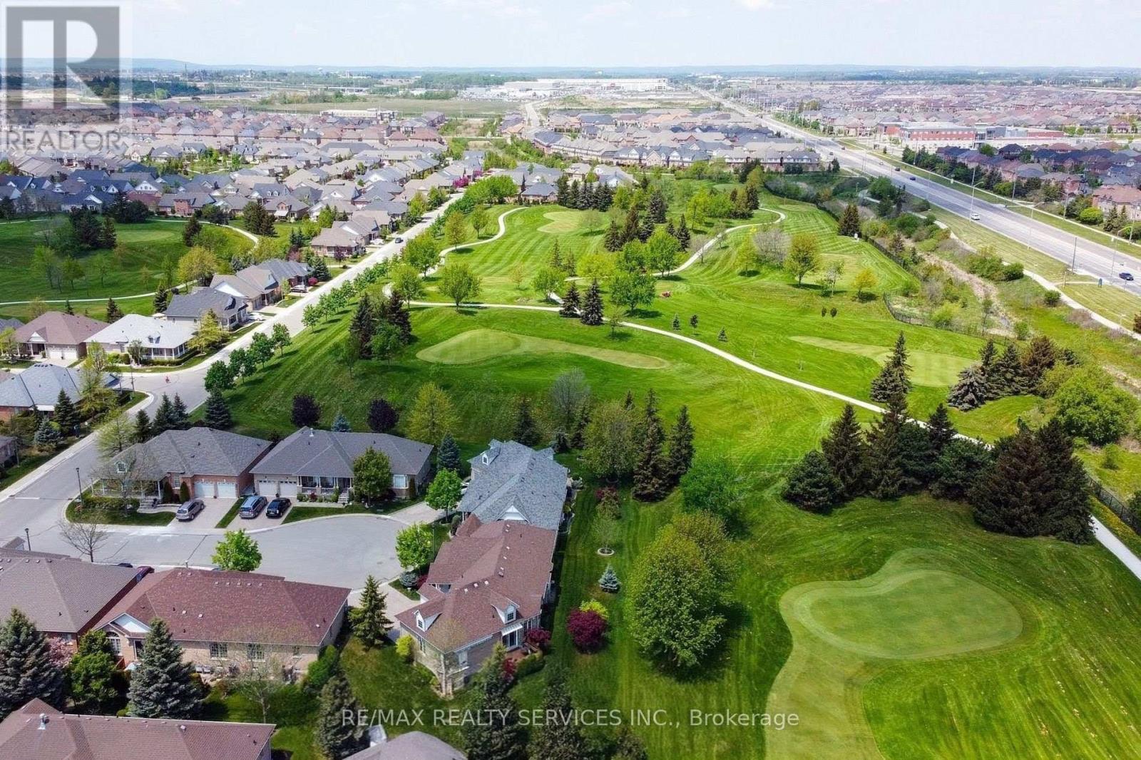 3 Tuscany Lane, Brampton, Ontario  L6R 1W5 - Photo 50 - W12431584