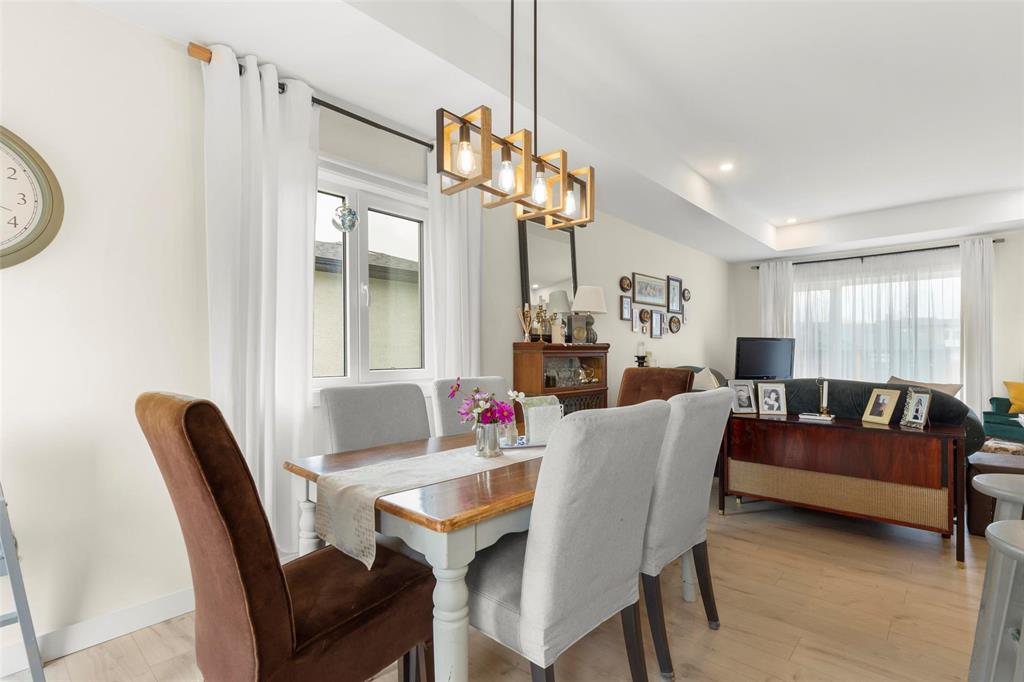 98 Seine River Crossing, Ste Anne, Manitoba  R5H 0A7 - Photo 13 - 202523170