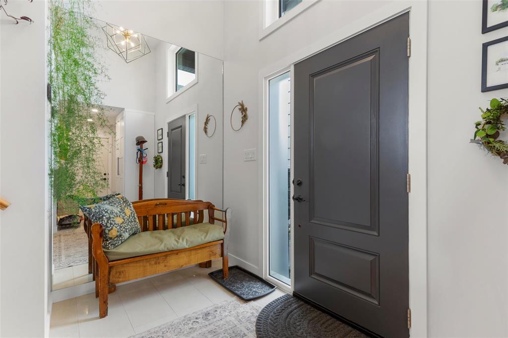 98 Seine River Crossing, Ste Anne, Manitoba  R5H 0A7 - Photo 4 - 202523170