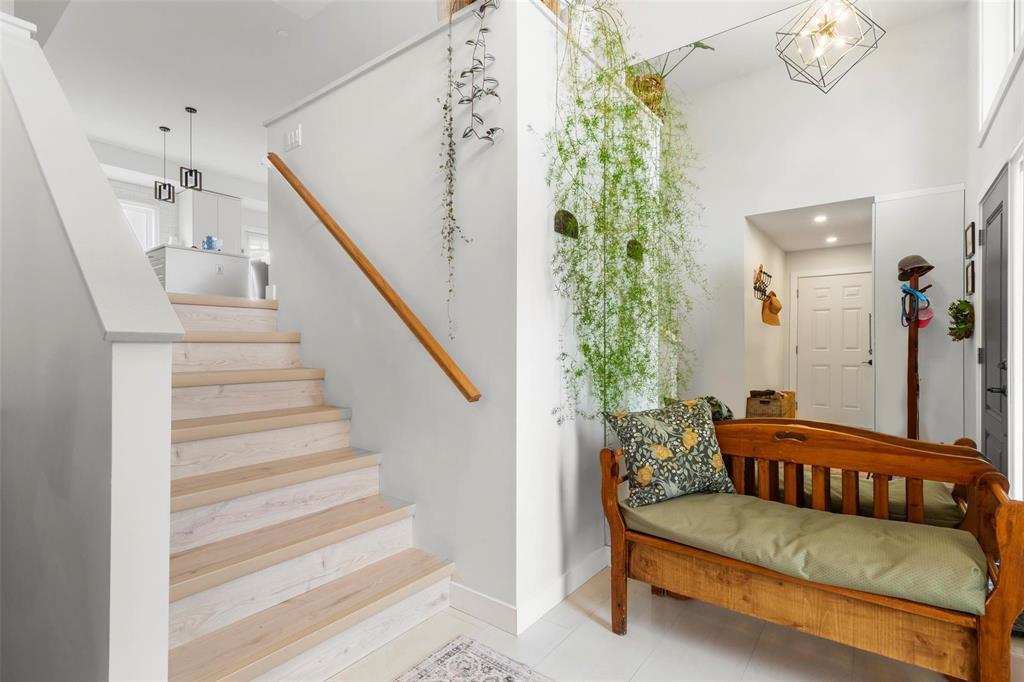 98 Seine River Crossing, Ste Anne, Manitoba  R5H 0A7 - Photo 6 - 202523170