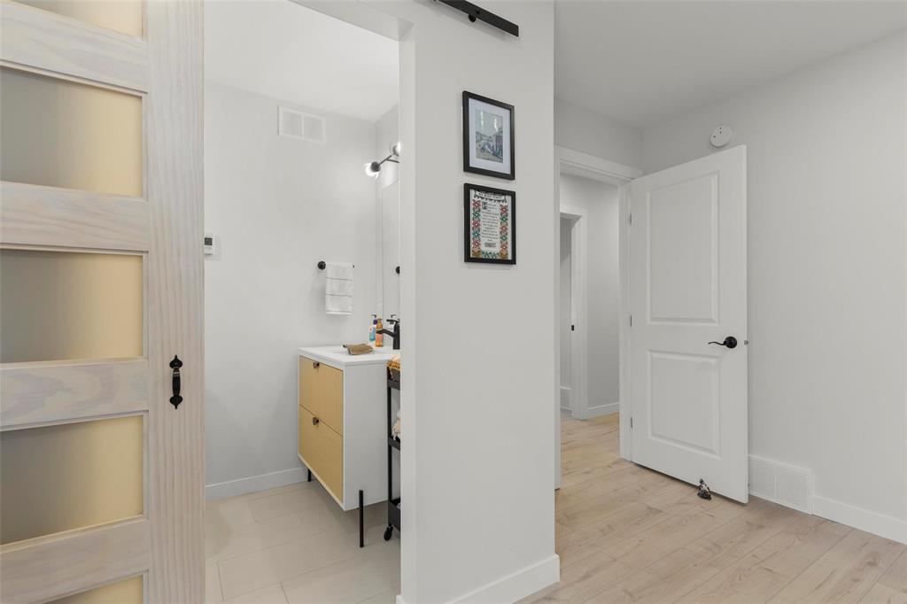 98 Seine River Crossing, Ste Anne, Manitoba  R5H 0A7 - Photo 18 - 202523170