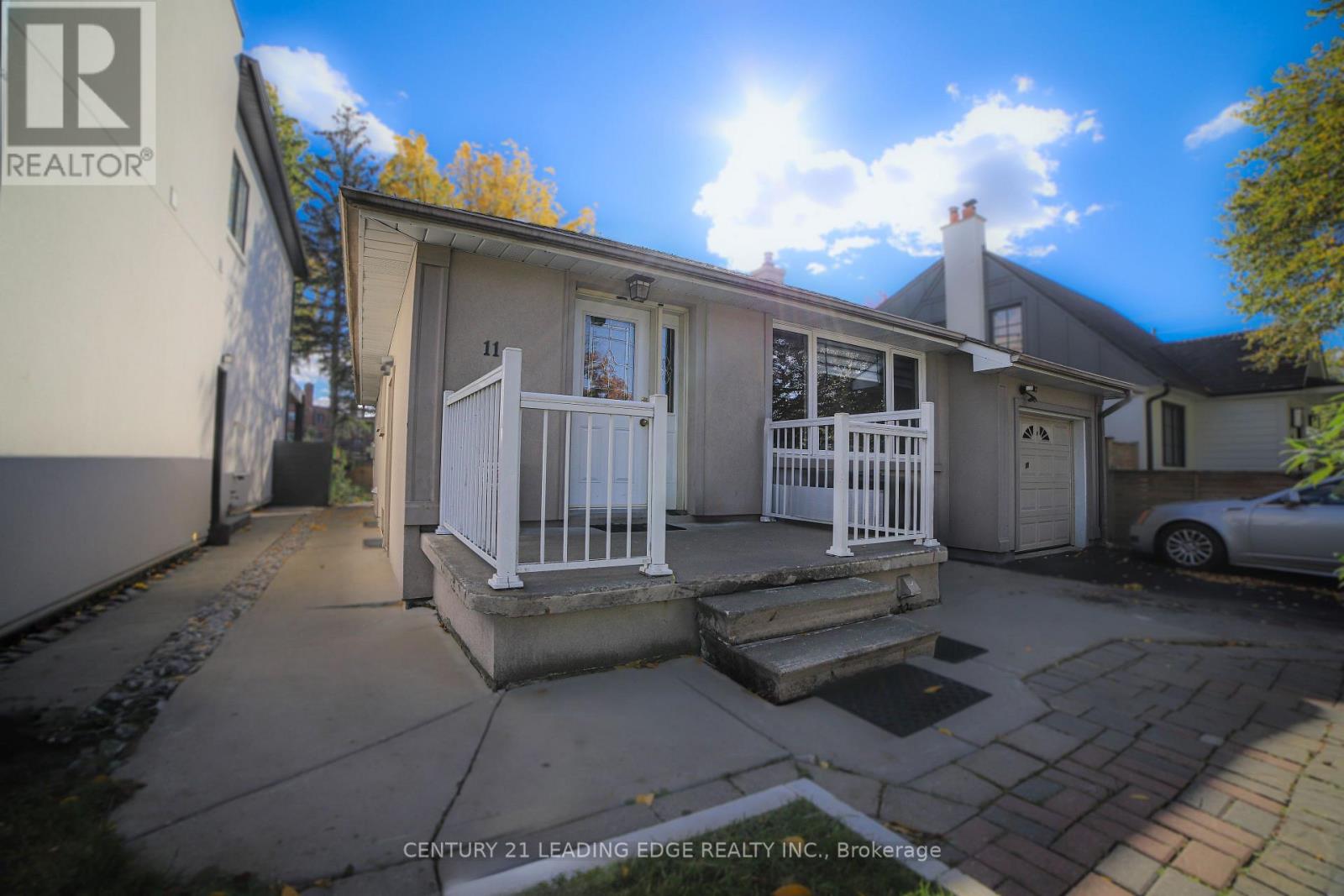 11 Chestnut Hills Crescent, Toronto, Ontario  M9A 2W3 - Photo 30 - W12476337