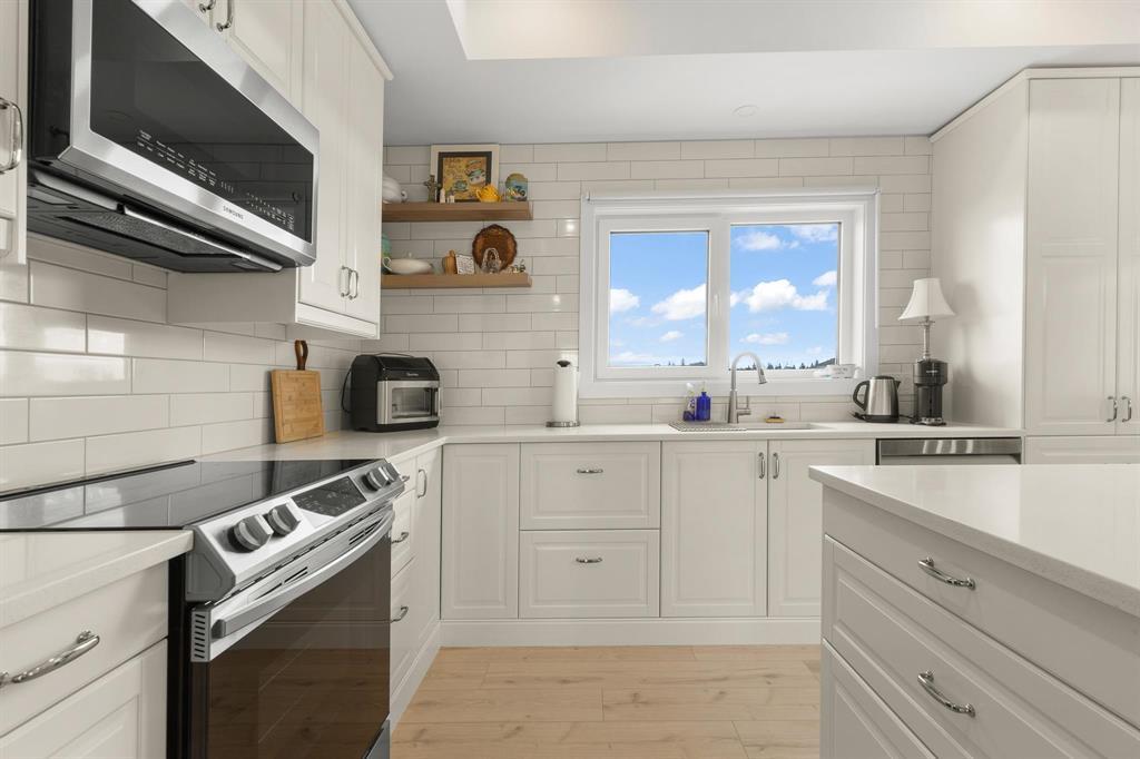 98 Seine River Crossing, Ste Anne, Manitoba  R5H 0A7 - Photo 9 - 202523170