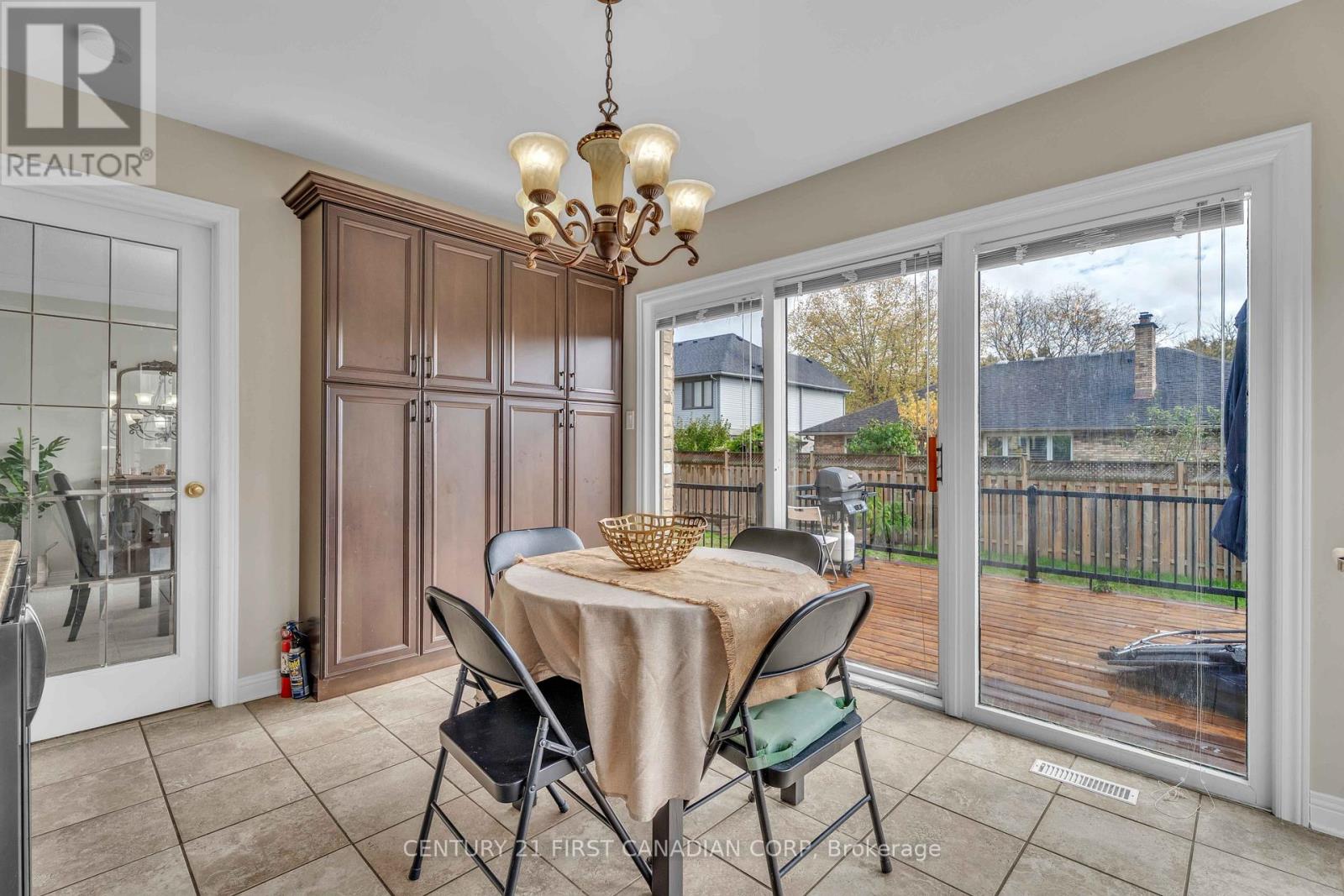27 Lavender Way, London North, Ontario  N5X 3H9 - Photo 18 - X12478606