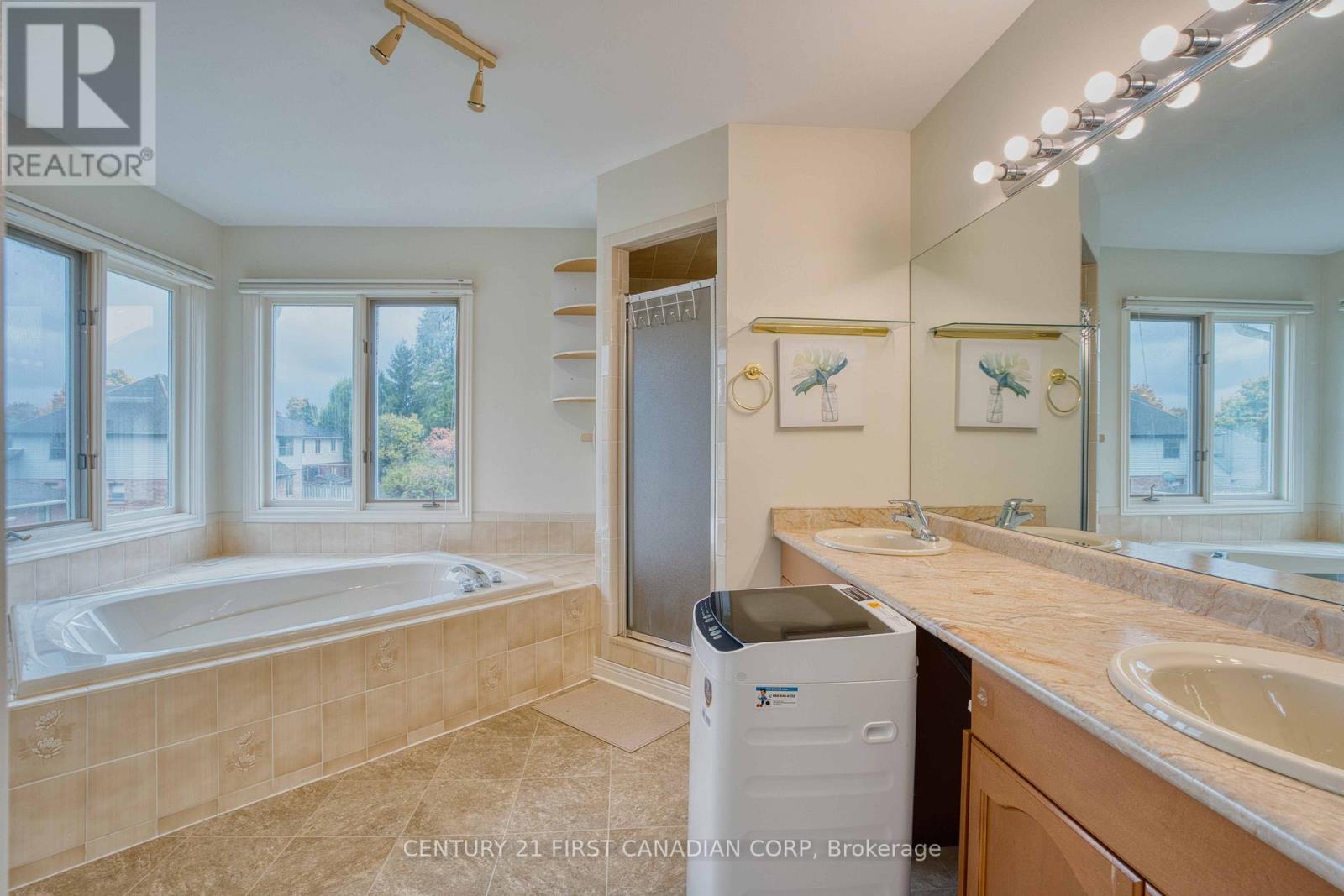 27 Lavender Way, London North, Ontario  N5X 3H9 - Photo 25 - X12478606