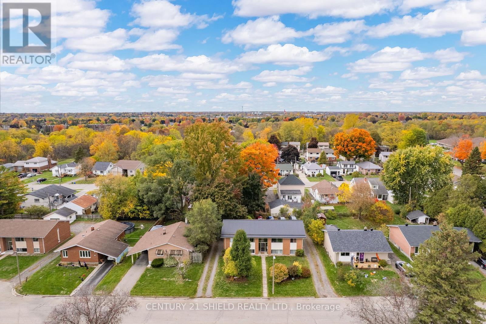 10 Winters Court, Brockville, Ontario  K6V 1T7 - Photo 16 - X12479078