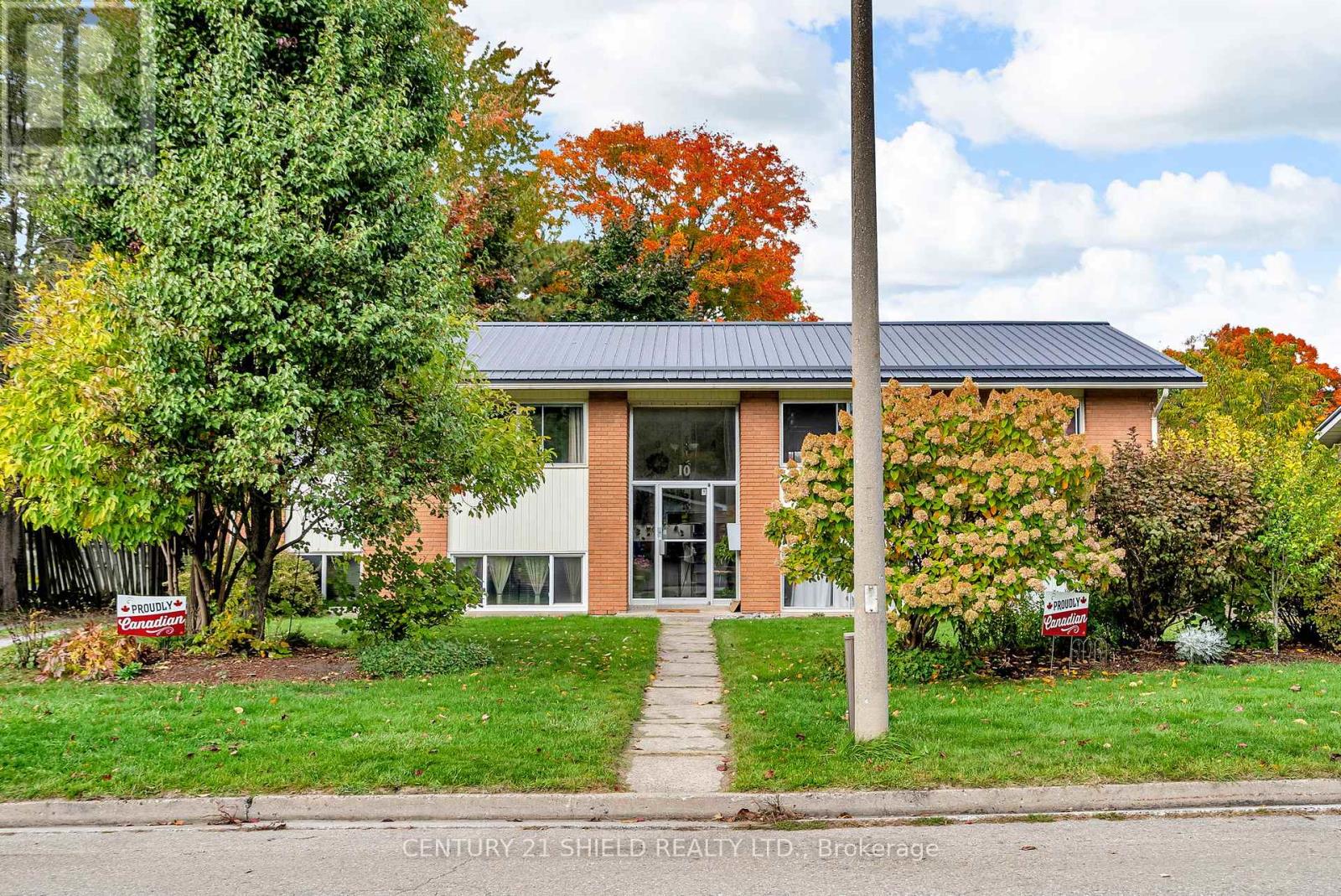 10 Winters Court, Brockville, Ontario  K6V 1T7 - Photo 5 - X12479078