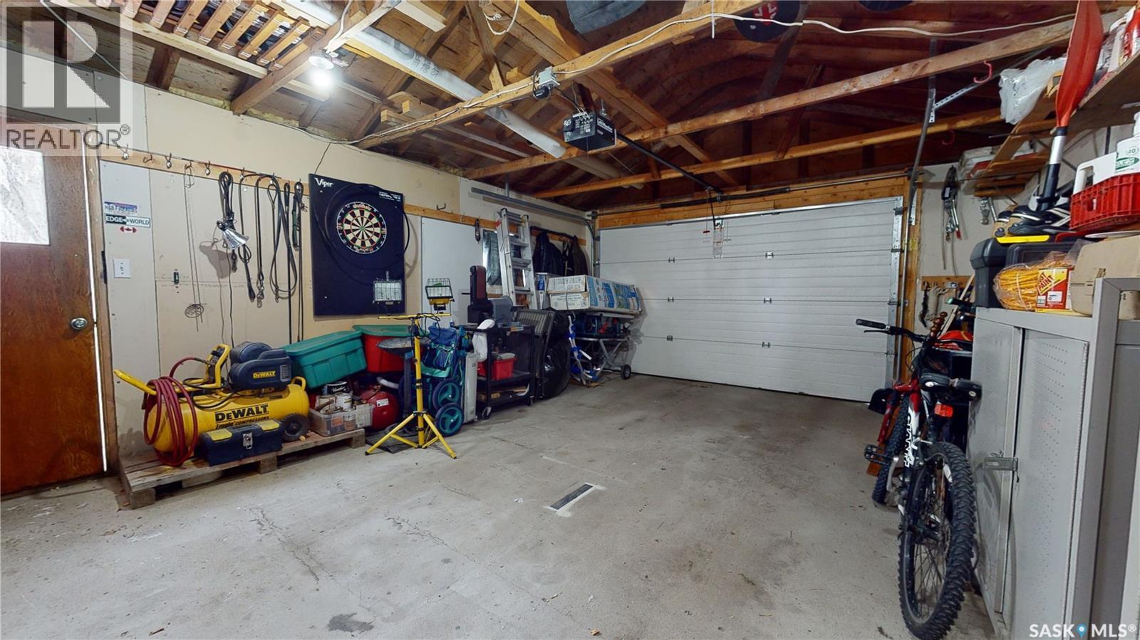 319 Carlyle Street, Arcola, Saskatchewan  S0C 0G0 - Photo 38 - SK998301