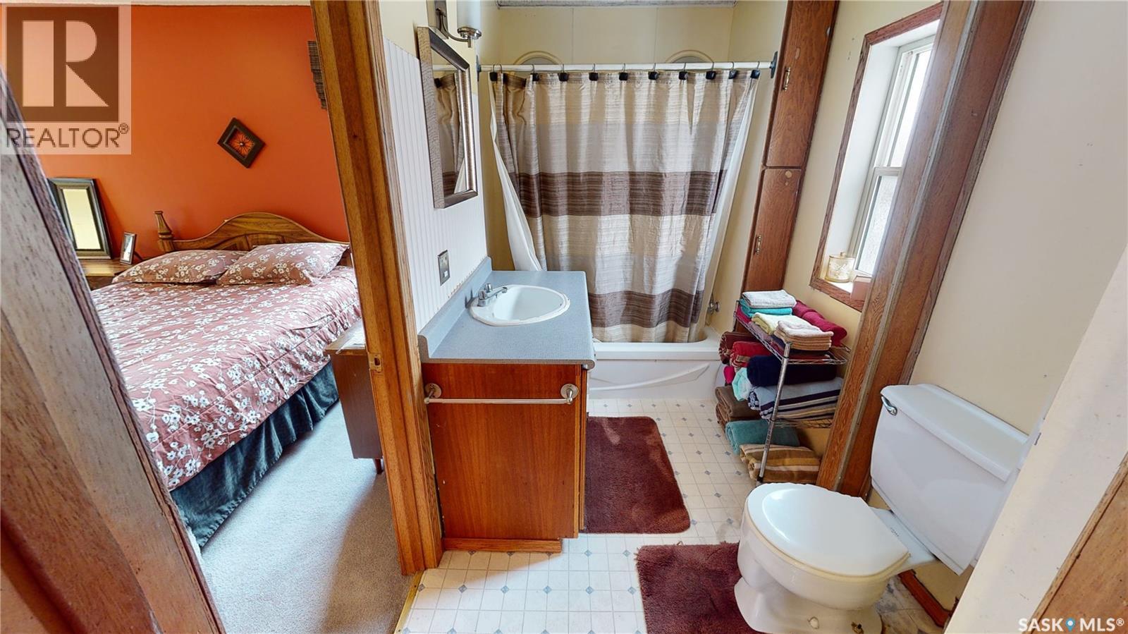 319 Carlyle Street, Arcola, Saskatchewan  S0C 0G0 - Photo 25 - SK998301