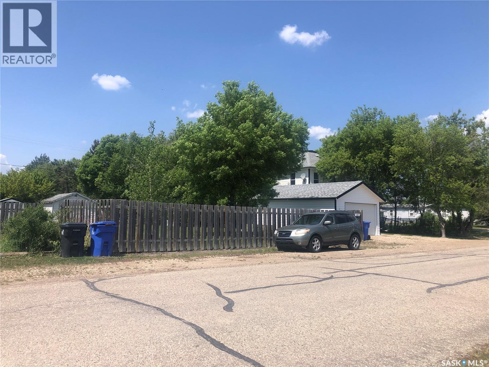 319 Carlyle Street, Arcola, Saskatchewan  S0C 0G0 - Photo 48 - SK998301