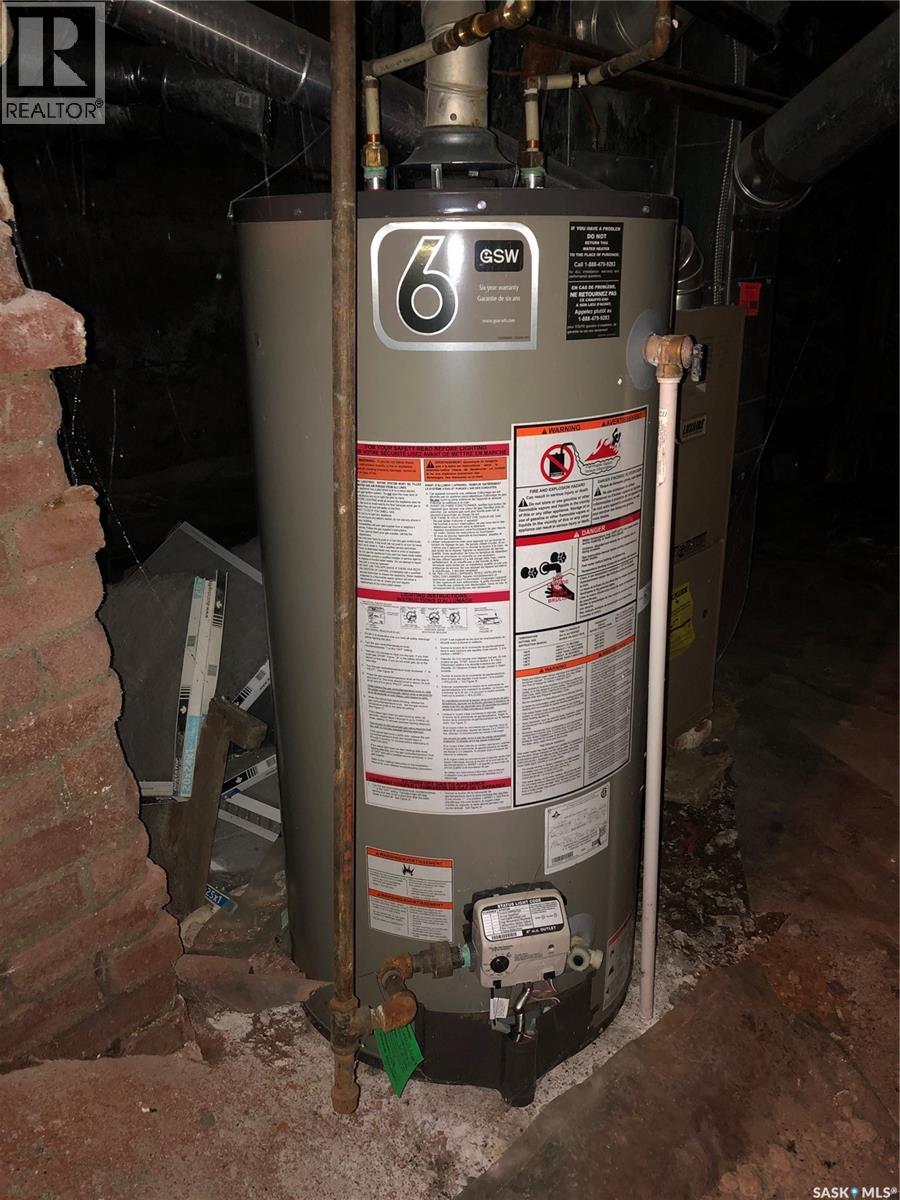 319 Carlyle Street, Arcola, Saskatchewan  S0C 0G0 - Photo 33 - SK998301