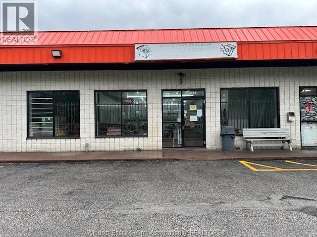 899 GRAND MARAIS East, windsor, Ontario