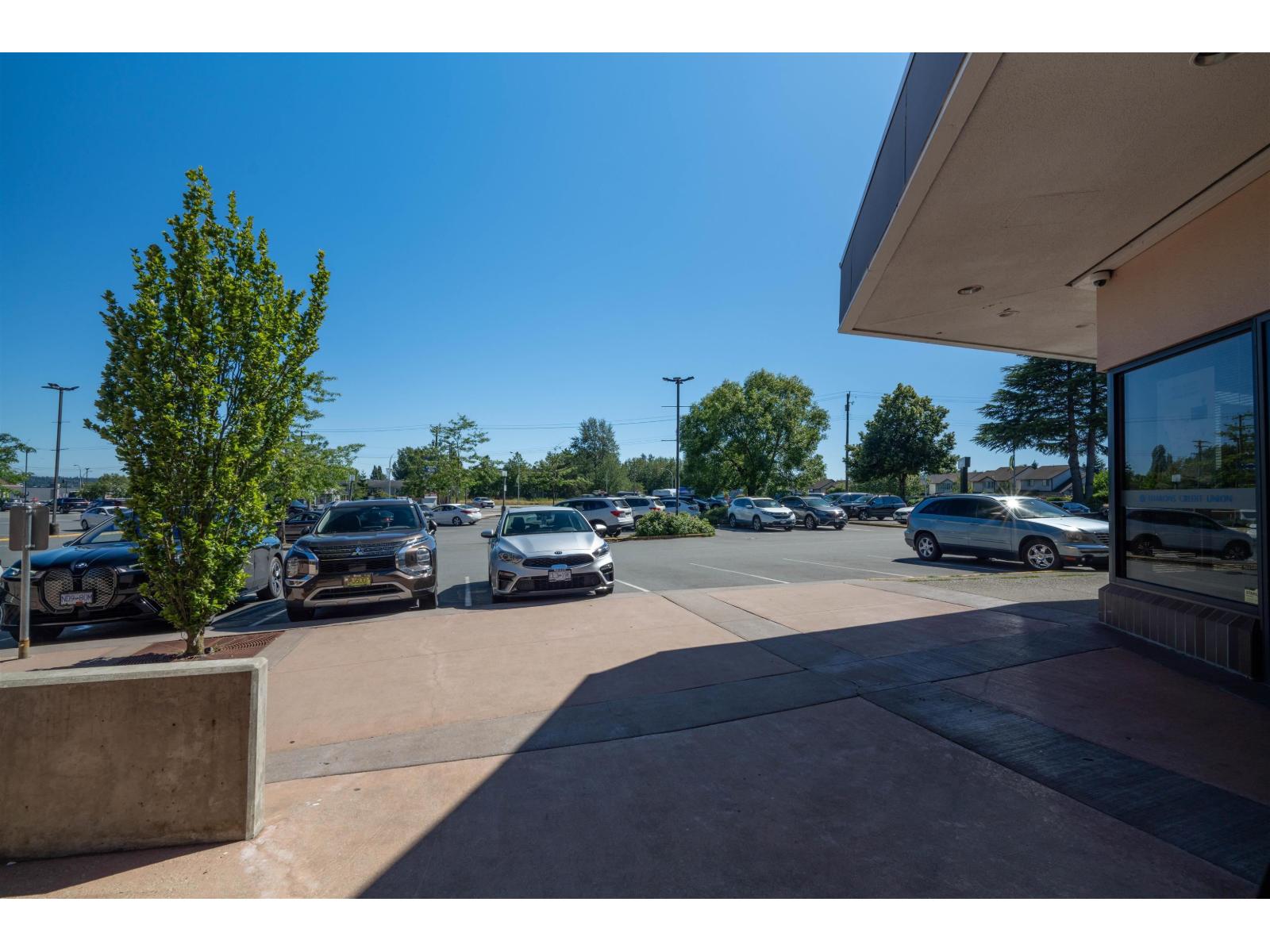 19537 Fraser Highway, Surrey, British Columbia  V3S 6K7 - Photo 3 - C8073273