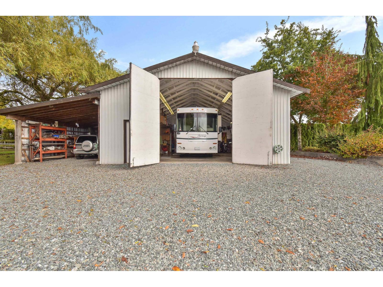 7463 216 Street, Langley, British Columbia  V2Y 2S4 - Photo 32 - R3060112