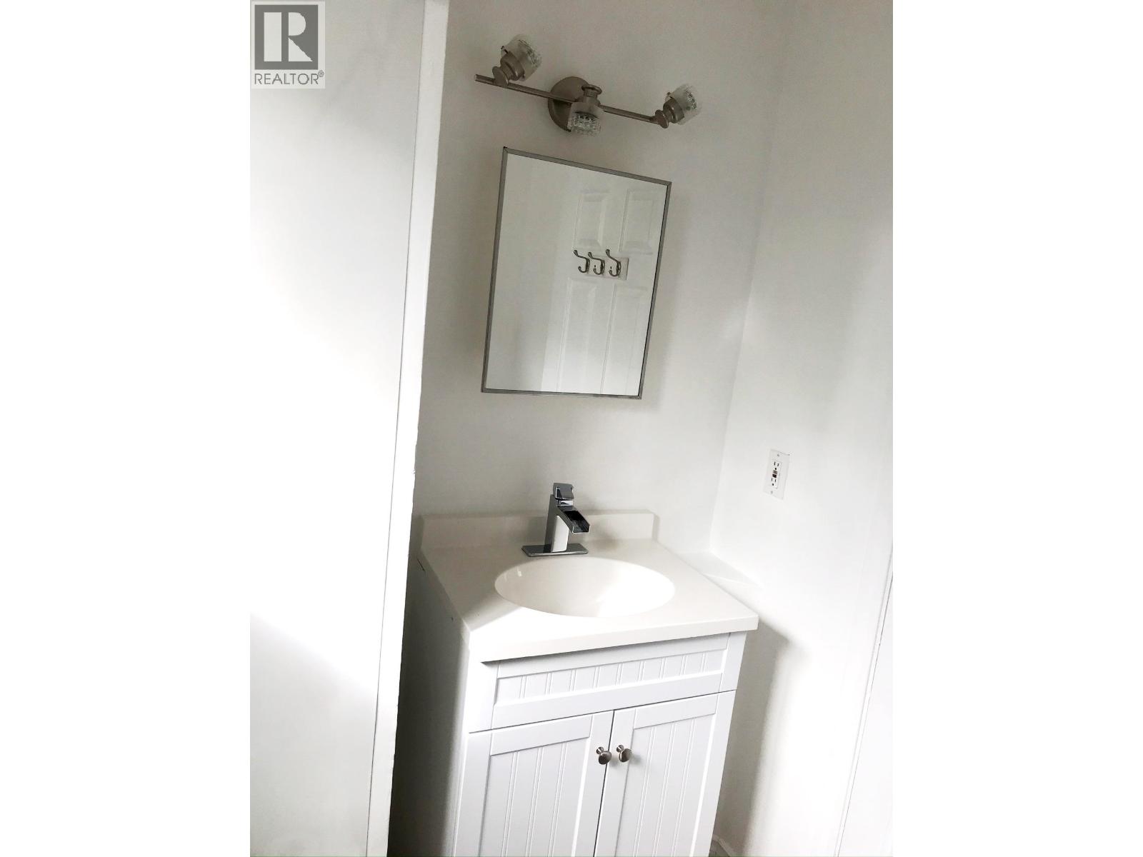 1072 E 55th Avenue, Vancouver, British Columbia  V5X 1N9 - Photo 9 - R3059993