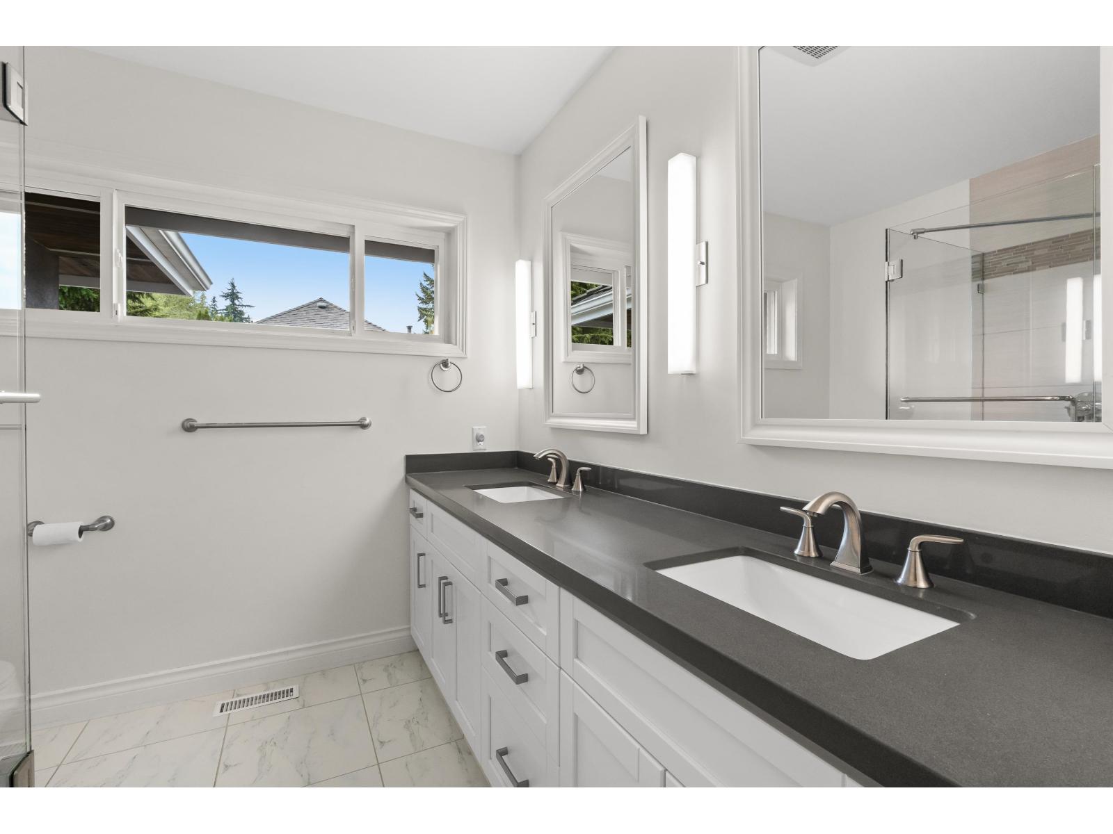 14320 29a Avenue, Surrey, British Columbia  V4P 2H6 - Photo 25 - R3061449