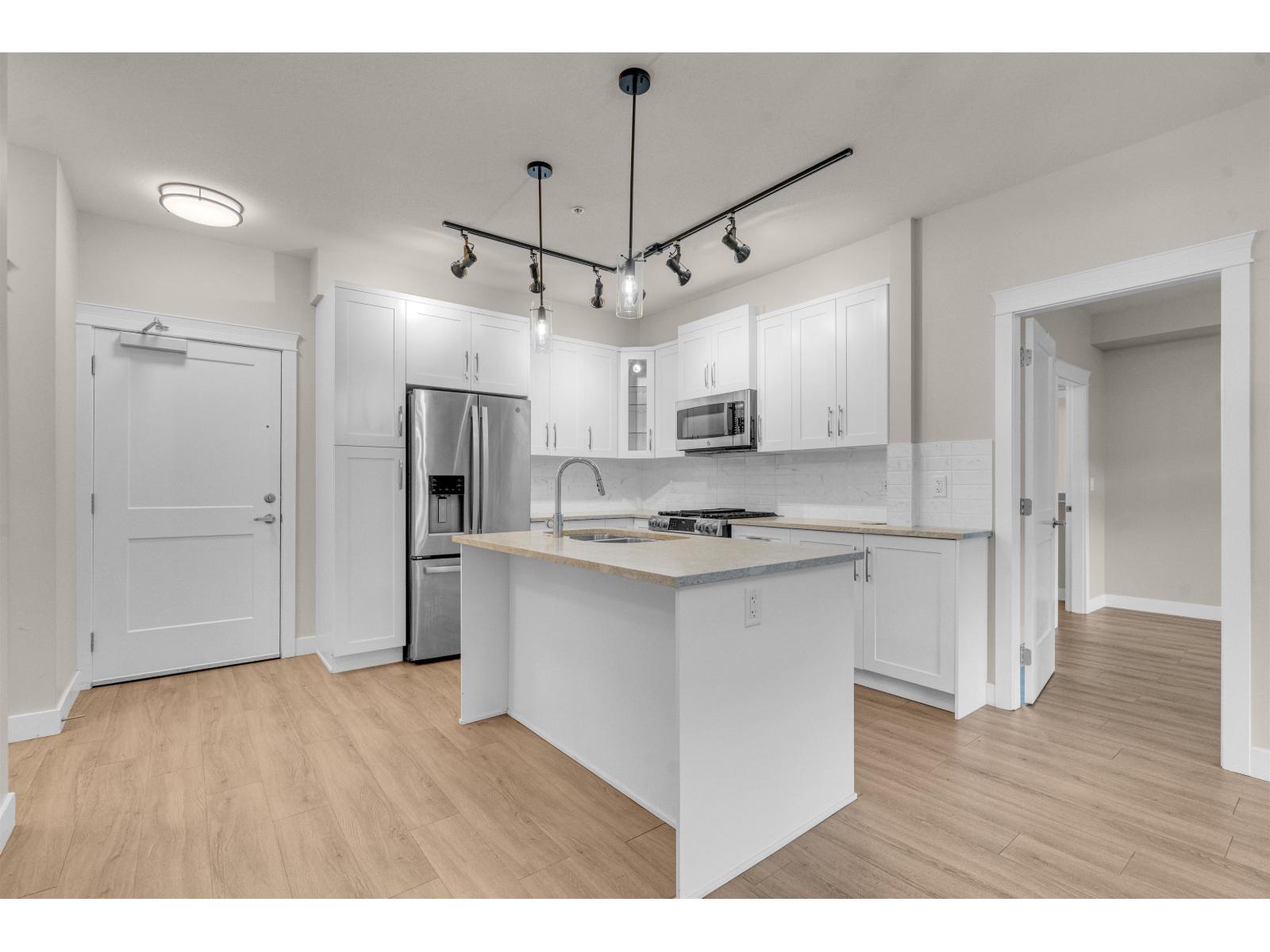 406 11077 Ravine Road, Surrey, British Columbia  V3T 0R7 - Photo 8 - R3059849