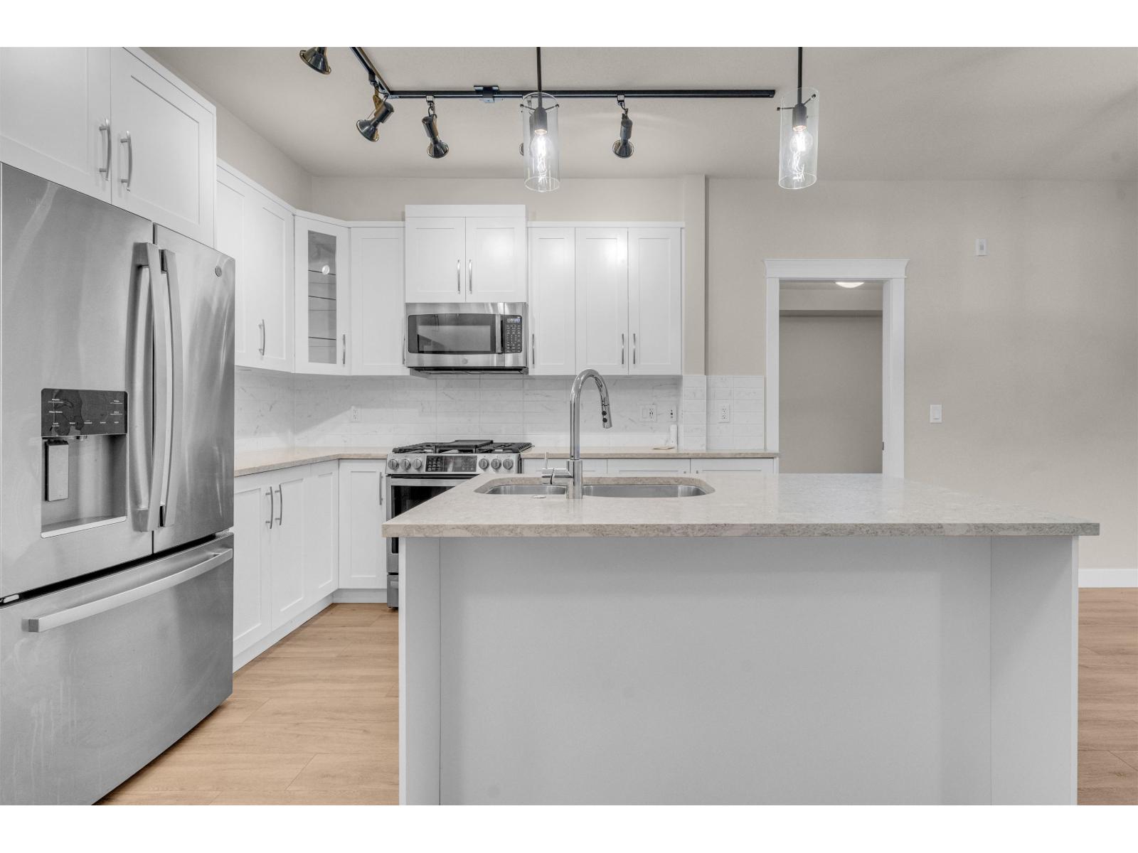 406 11077 Ravine Road, Surrey, British Columbia  V3T 0R7 - Photo 7 - R3059849