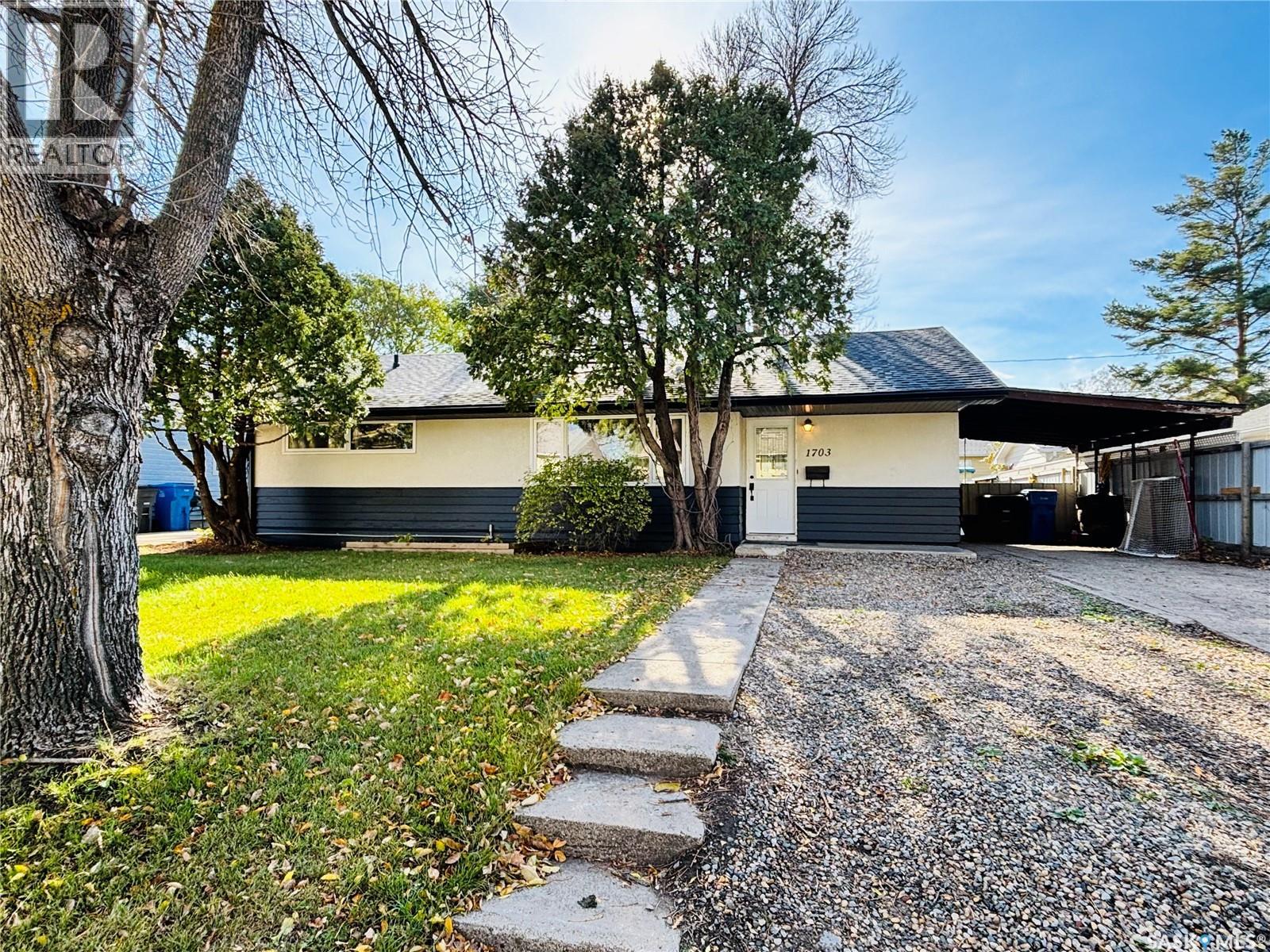 1703 McCormick CRESCENT, Estevan, Saskatchewan