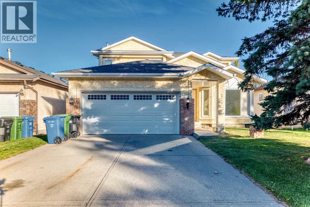 2740 Signal Hill Drive Sw, Calgary, Alberta  T3H 2L6 - Photo 1 - A2266141
