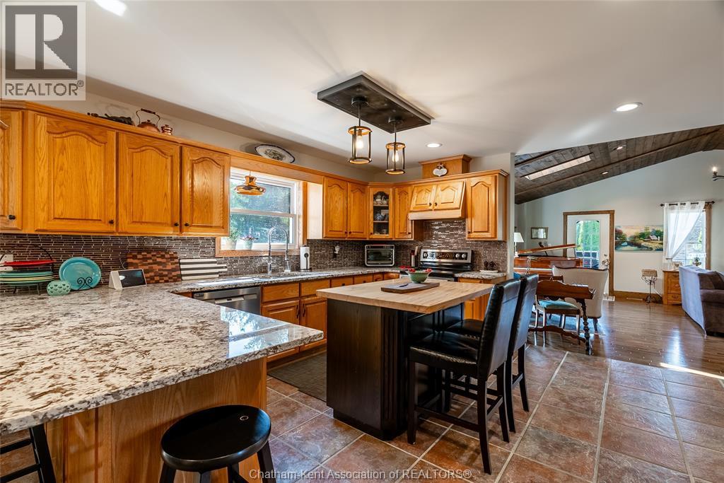 19281 Highbanks Road, Cedar Springs, Ontario  N0P 1E0 - Photo 12 - 25018343