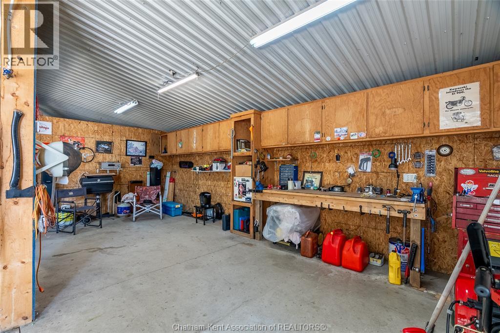 19281 Highbanks Road, Cedar Springs, Ontario  N0P 1E0 - Photo 38 - 25018343