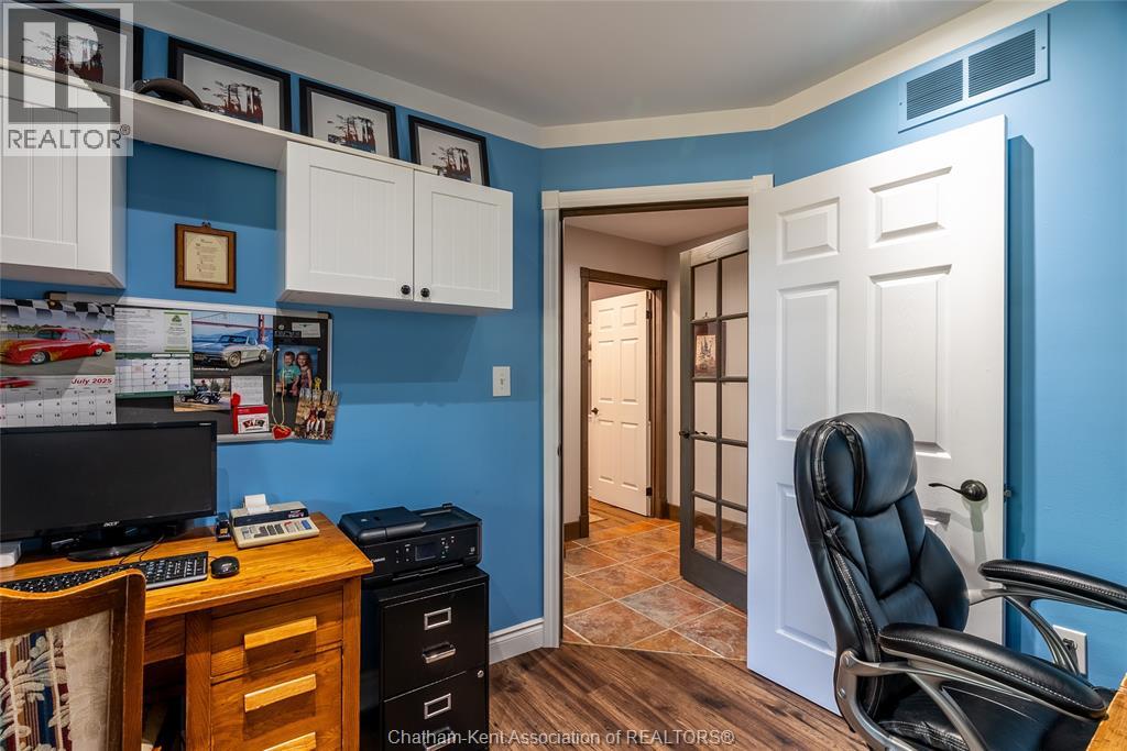 19281 Highbanks Road, Cedar Springs, Ontario  N0P 1E0 - Photo 18 - 25018343