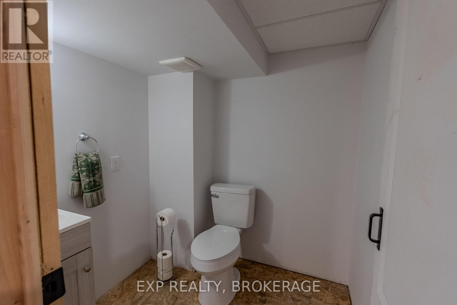 6187 Arden Road S, Frontenac, Ontario  K0H 1B0 - Photo 26 - X12479227