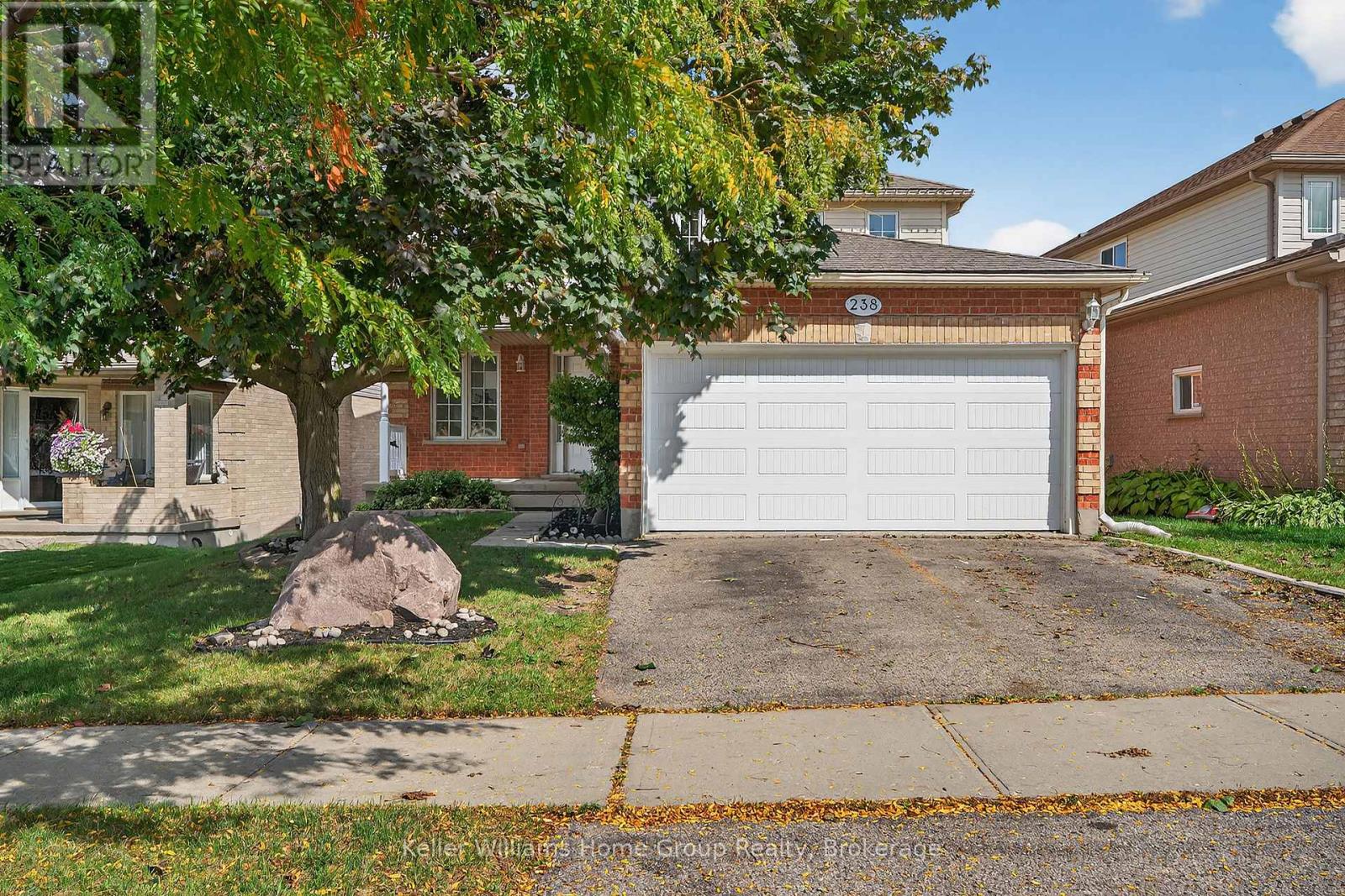 238 Briarmeadow Drive, Kitchener, Ontario  N2A 4C4 - Photo 1 - X12479157