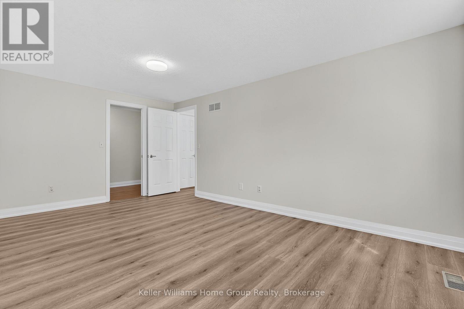 238 Briarmeadow Drive, Kitchener, Ontario  N2A 4C4 - Photo 25 - X12479157