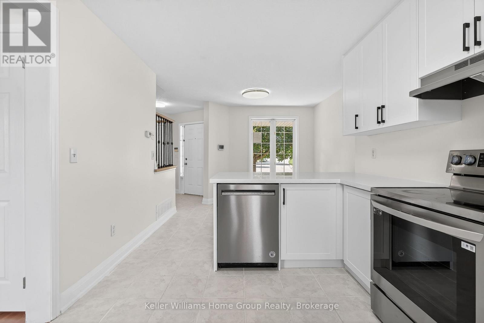 238 Briarmeadow Drive, Kitchener, Ontario  N2A 4C4 - Photo 7 - X12479157