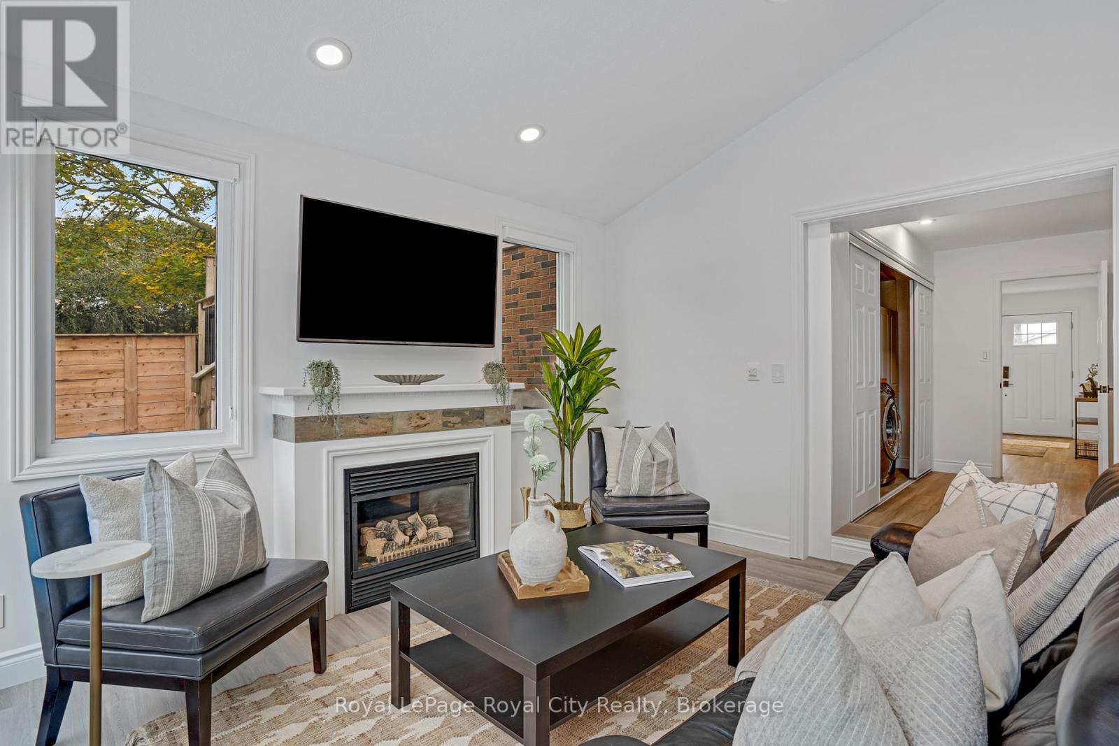 31 Lambert Crescent, Guelph, Ontario  N1G 2R4 - Photo 14 - X12479218