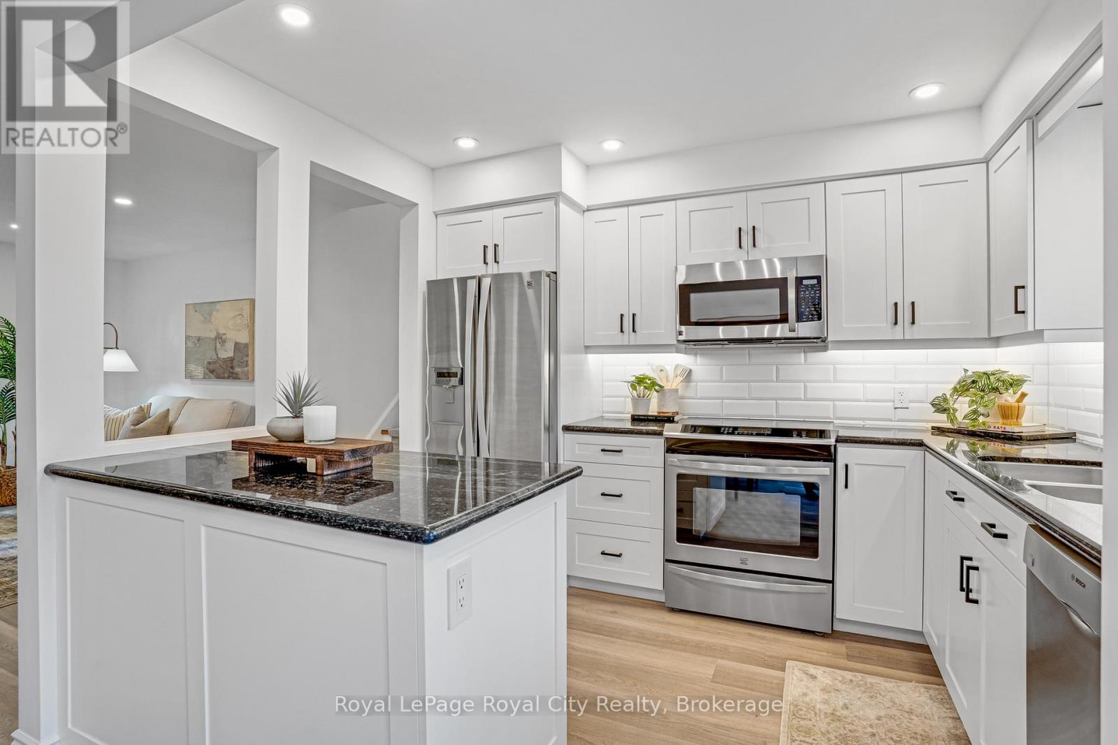 31 Lambert Crescent, Guelph, Ontario  N1G 2R4 - Photo 23 - X12479218