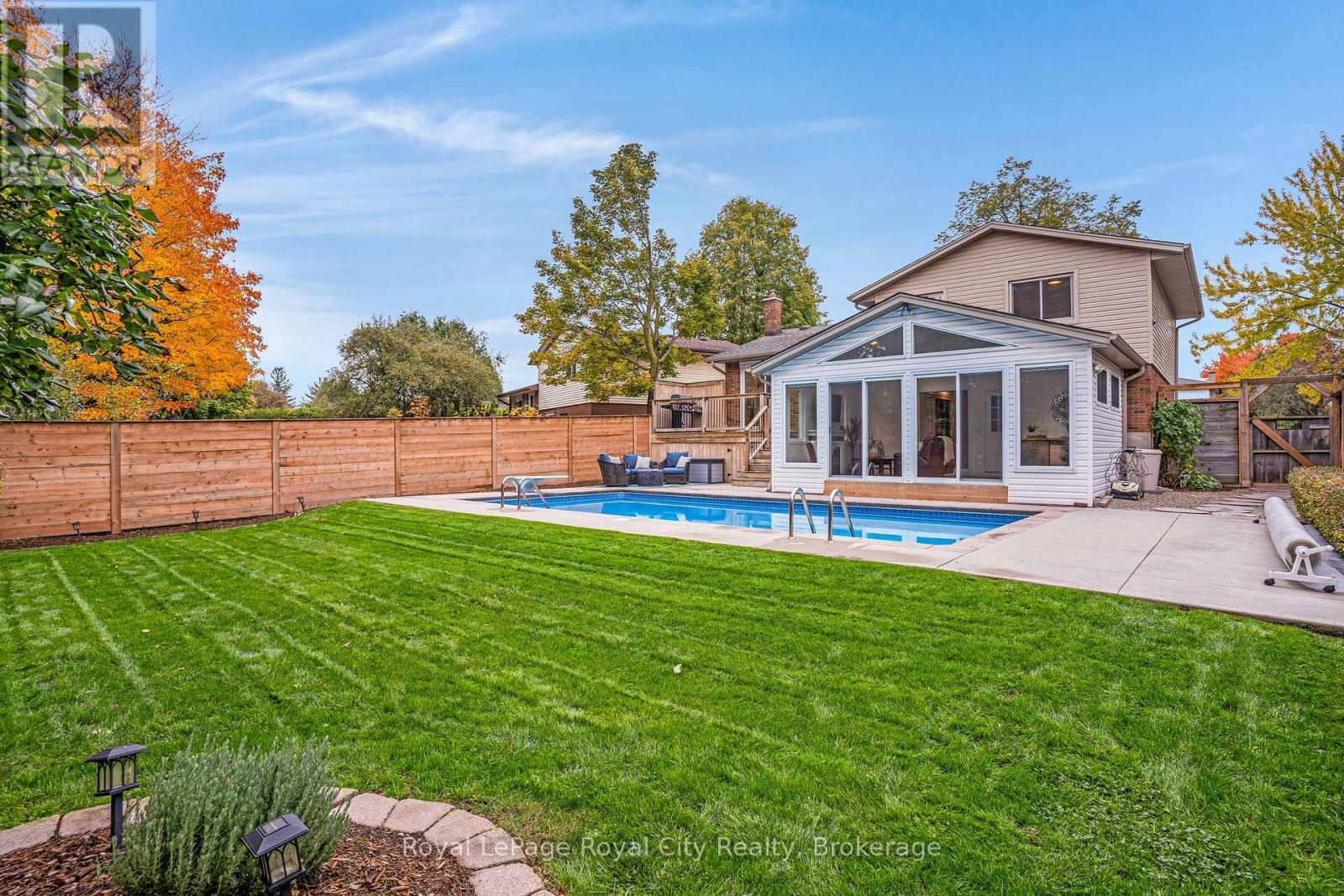 31 Lambert Crescent, Guelph, Ontario  N1G 2R4 - Photo 50 - X12479218