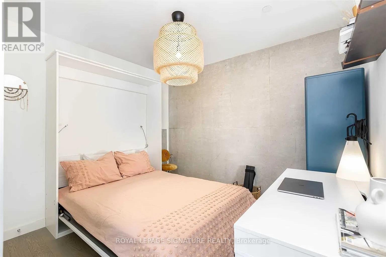 1505 - 111 Bathurst Street, Toronto (Waterfront Communities), Ontario  M5V 0M9 - Photo 10 - C12479071