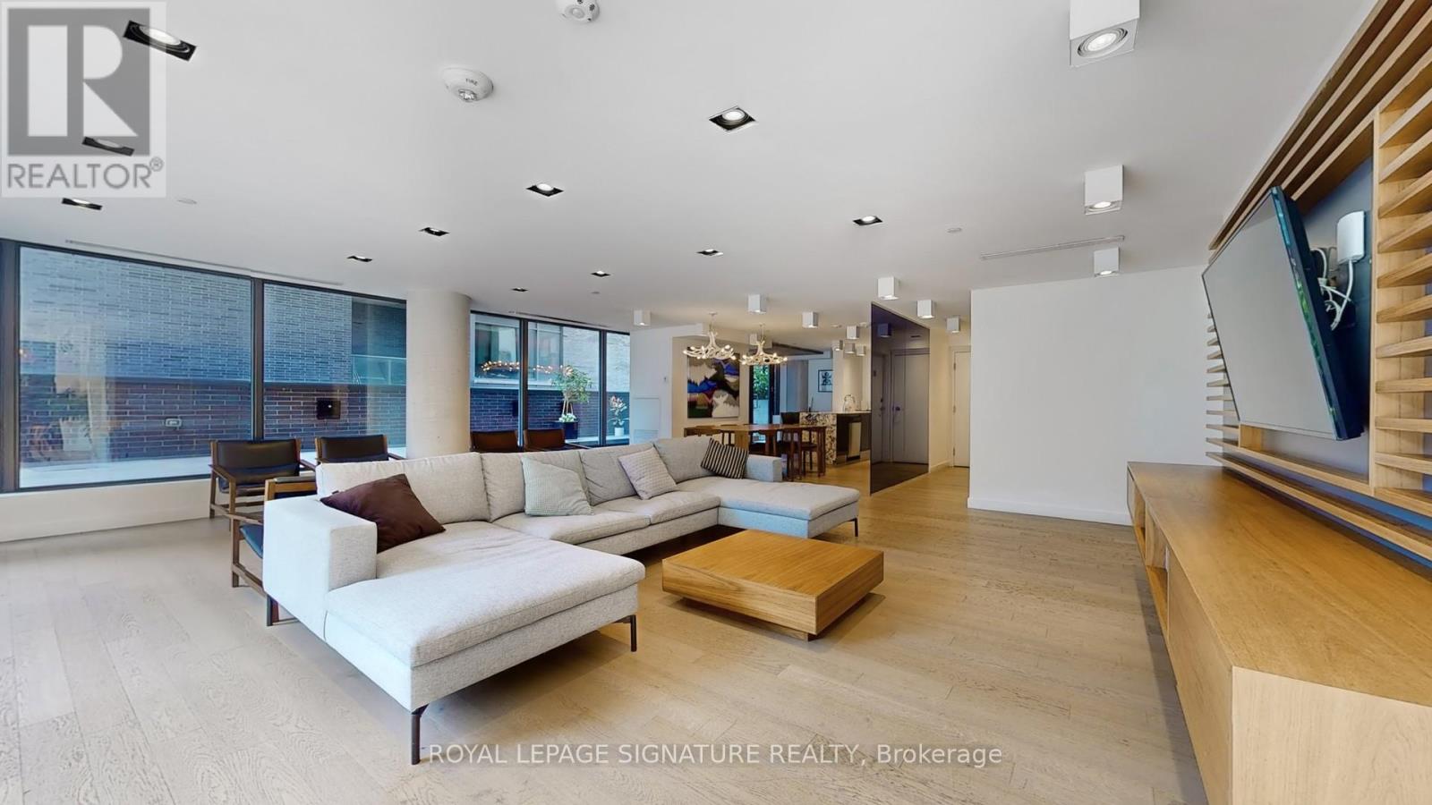 1505 - 111 Bathurst Street, Toronto (Waterfront Communities), Ontario  M5V 0M9 - Photo 17 - C12479071
