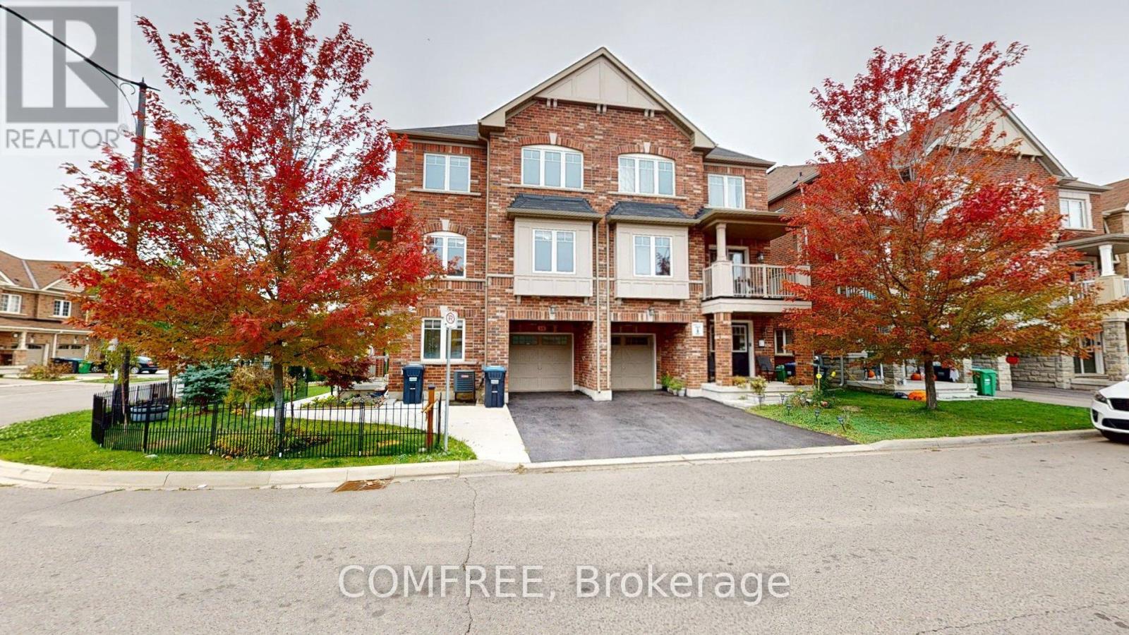 49 GOLDEN SPRINGS DRIVE, Brampton, Ontario