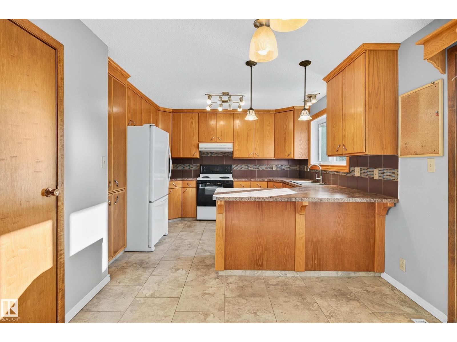 3917 43 Av, Leduc, Alberta  T9E 4V6 - Photo 21 - E4463248