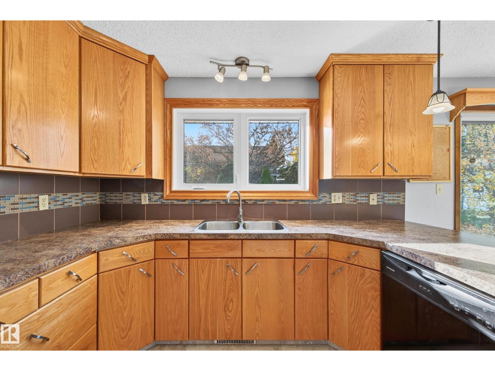 3917 43 Av, Leduc, Alberta  T9E 4V6 - Photo 24 - E4463248