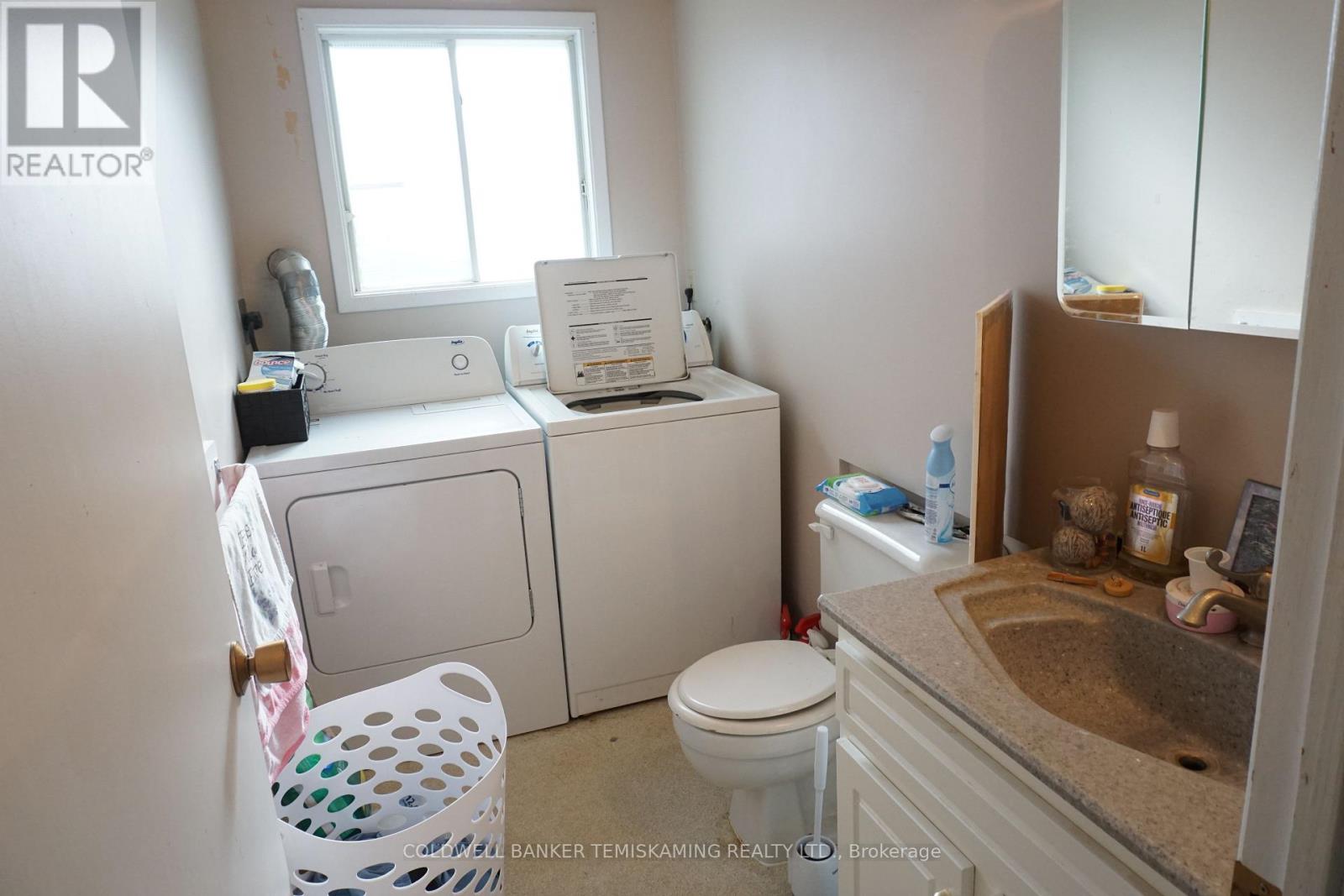 141-143 Station Street, Temiskaming Shores, Ontario P0J 1R0 - Photo 11 - T12479131