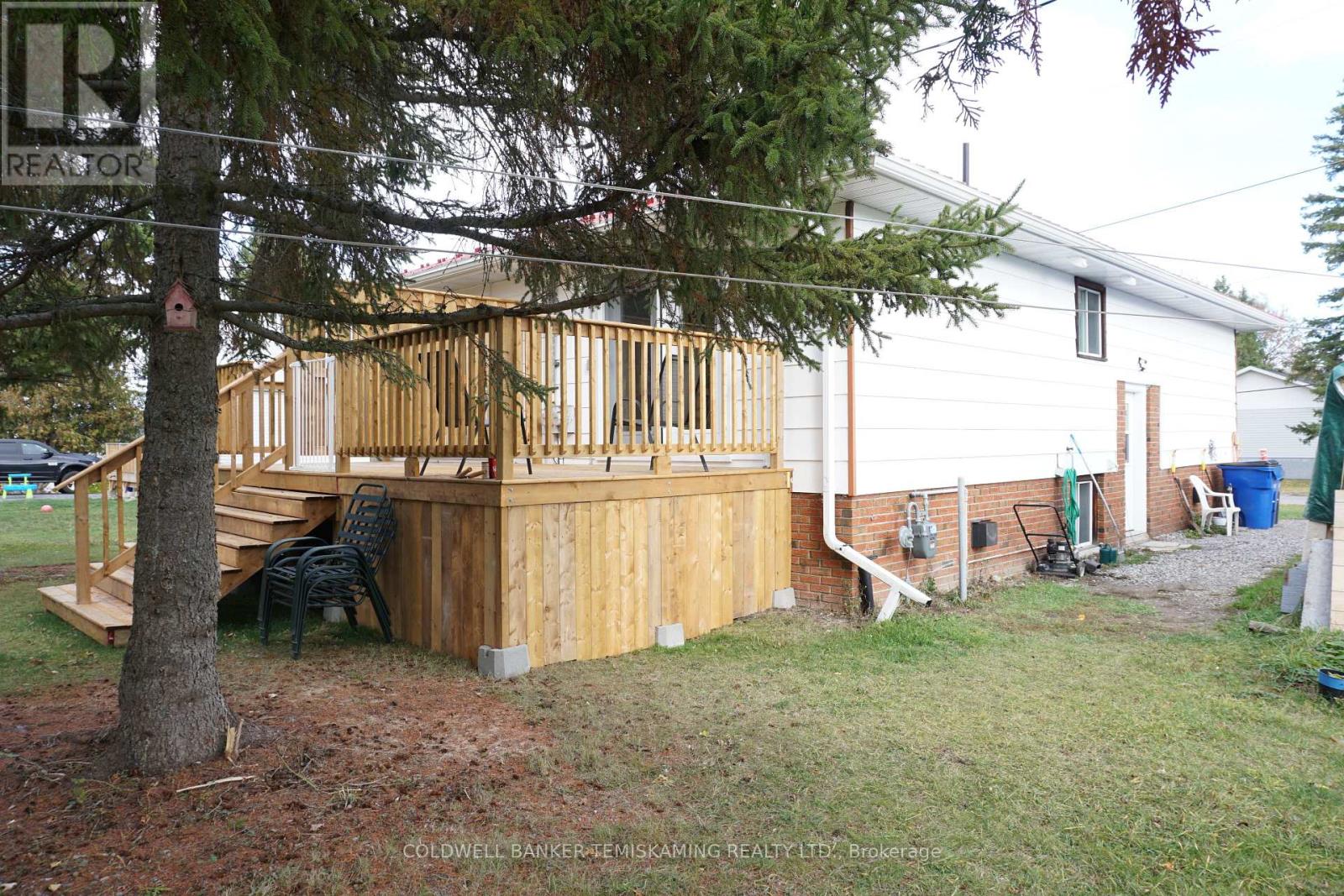 141-143 Station Street, Temiskaming Shores, Ontario P0J 1R0 - Photo 6 - T12479131