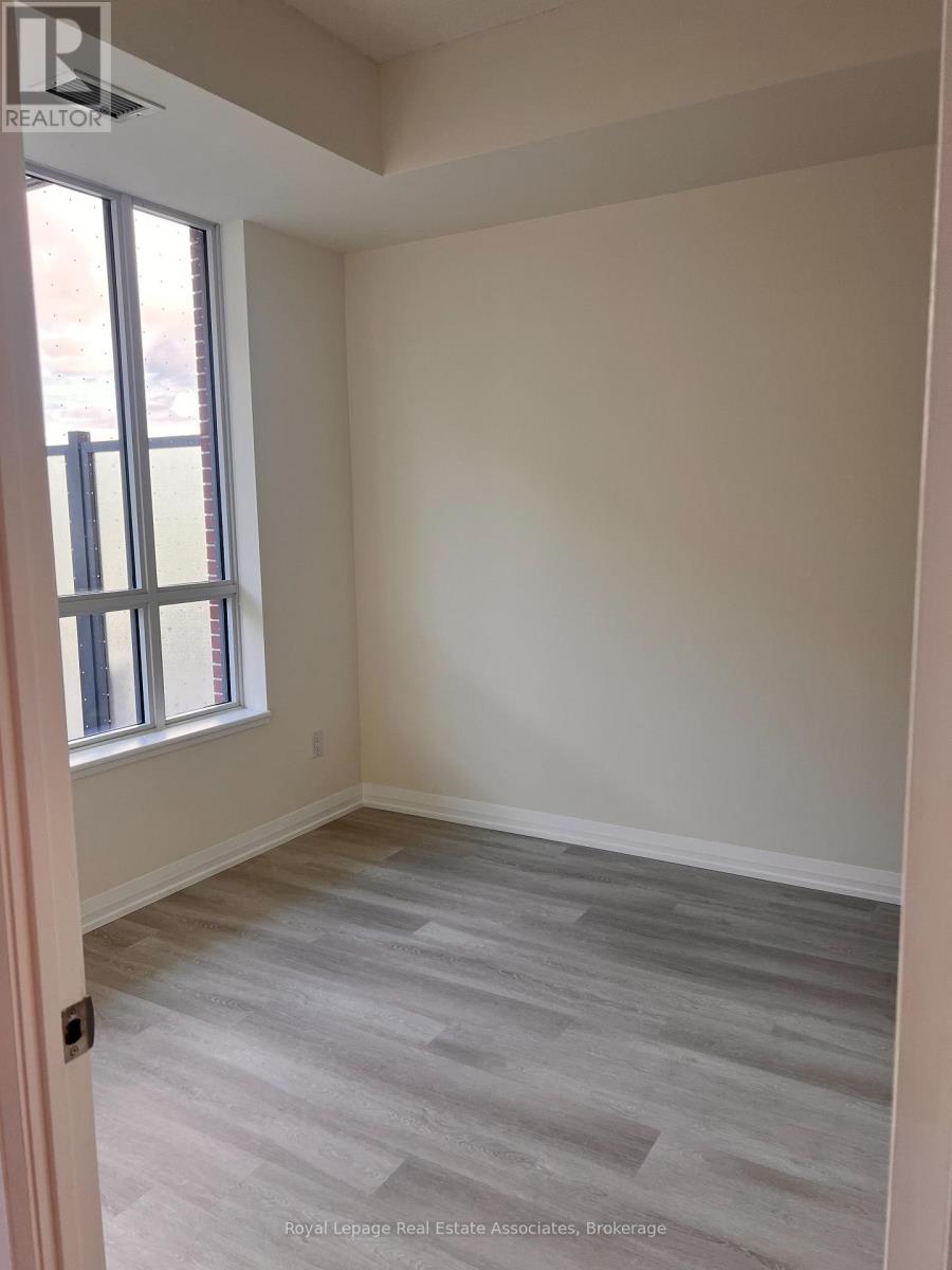 1028 - 3260 Sheppard Avenue, Toronto, Ontario  M1T 3K3 - Photo 11 - E12479114